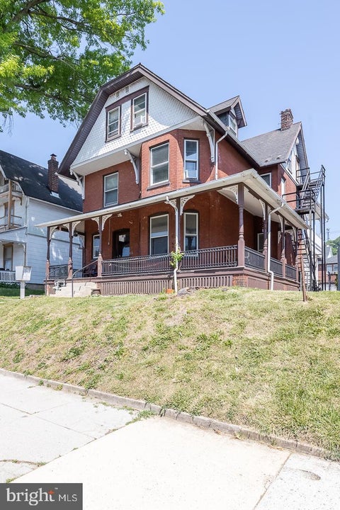 Photo of 553 E Chestnut Street, COATESVILLE, PA 19320 (MLS # PACT2129082)