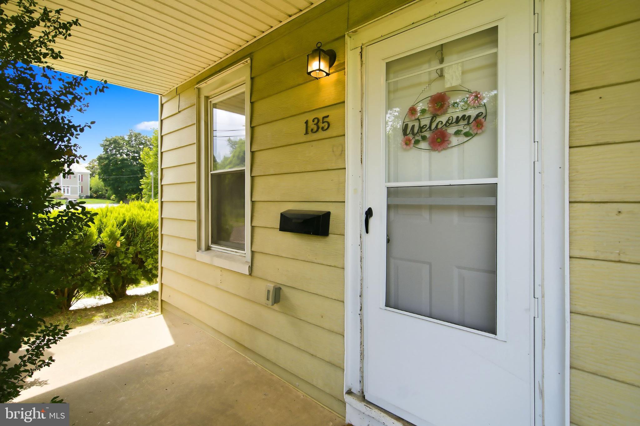 135 N ACADEMY STREET -137