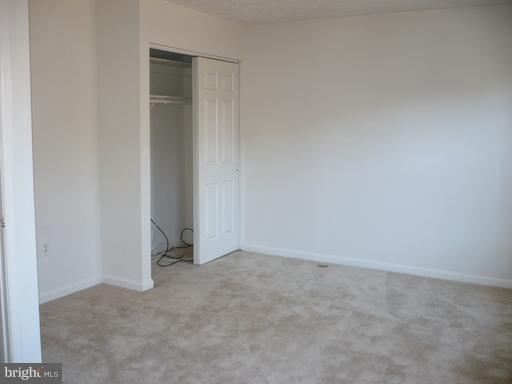 WASHINGTON SQUARE - Residential Lease