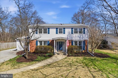 Photo of 6436 Burwell Street, SPRINGFIELD, VA 22150 (MLS # VAFX2297198)