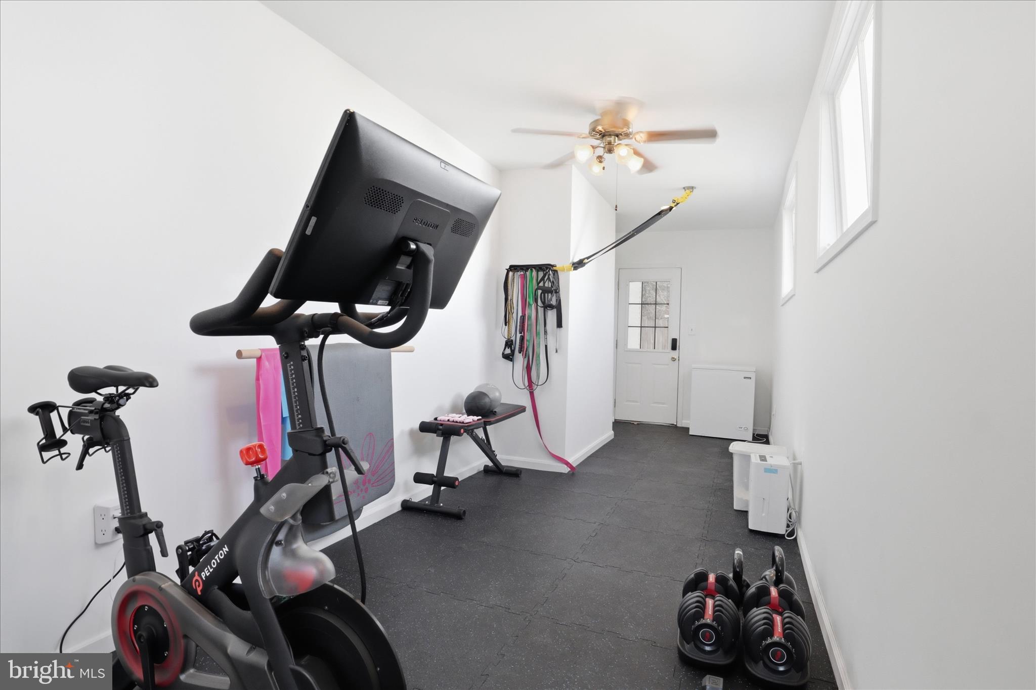 MONTICELLO WOODS - Residential