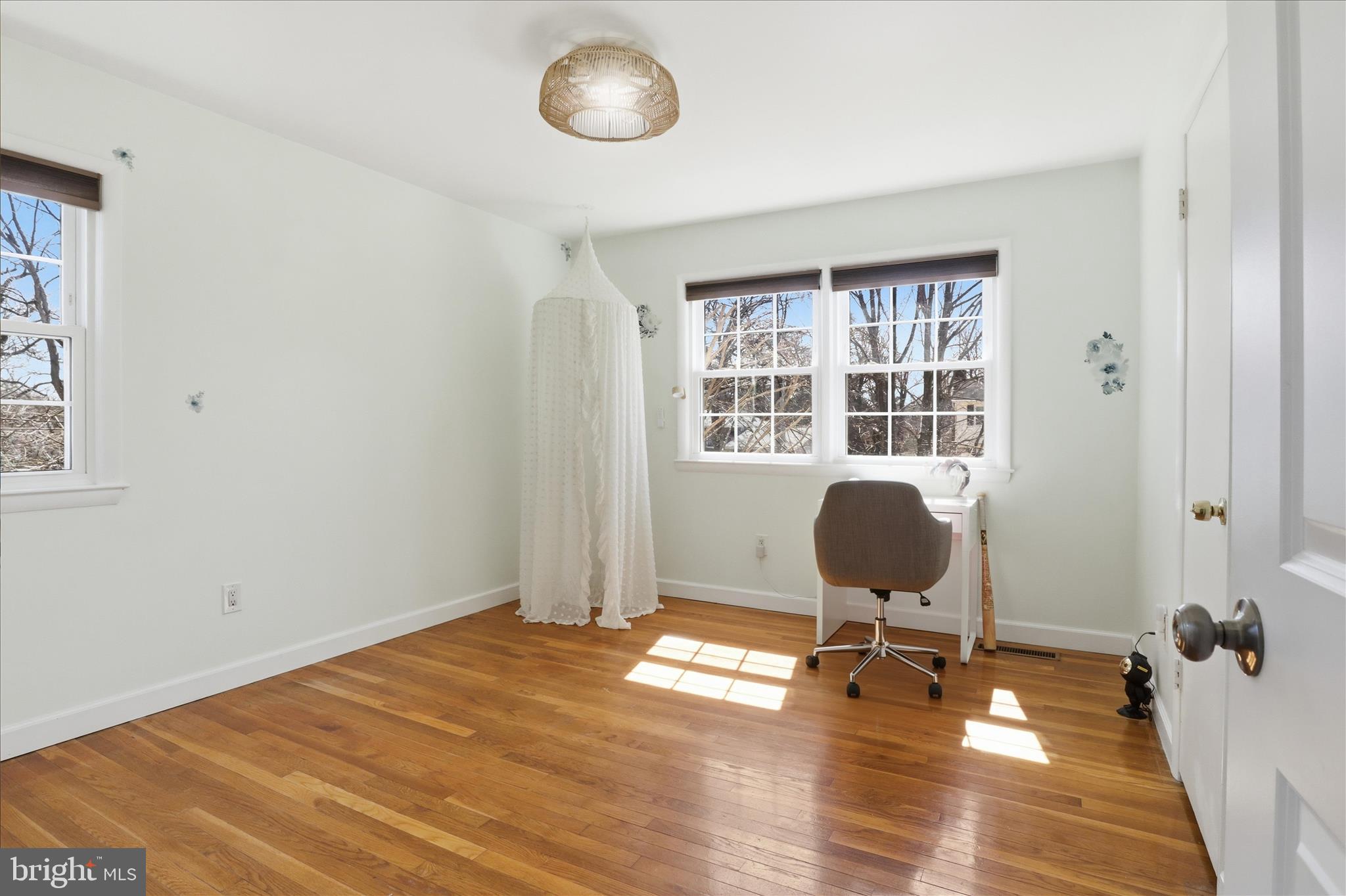 MONTICELLO WOODS - Residential