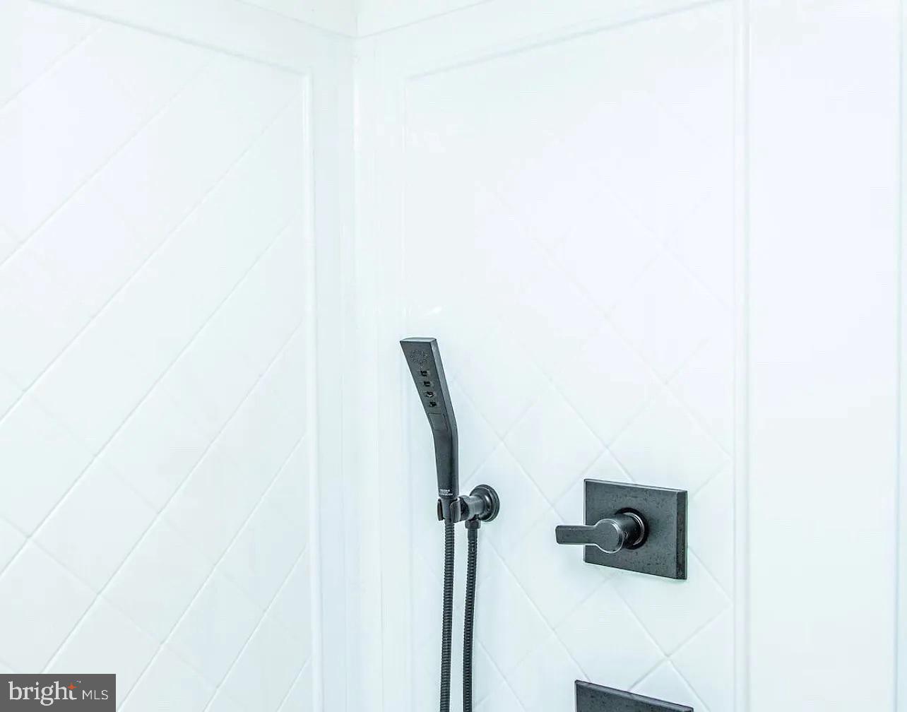 BELLA VISTA - Residential