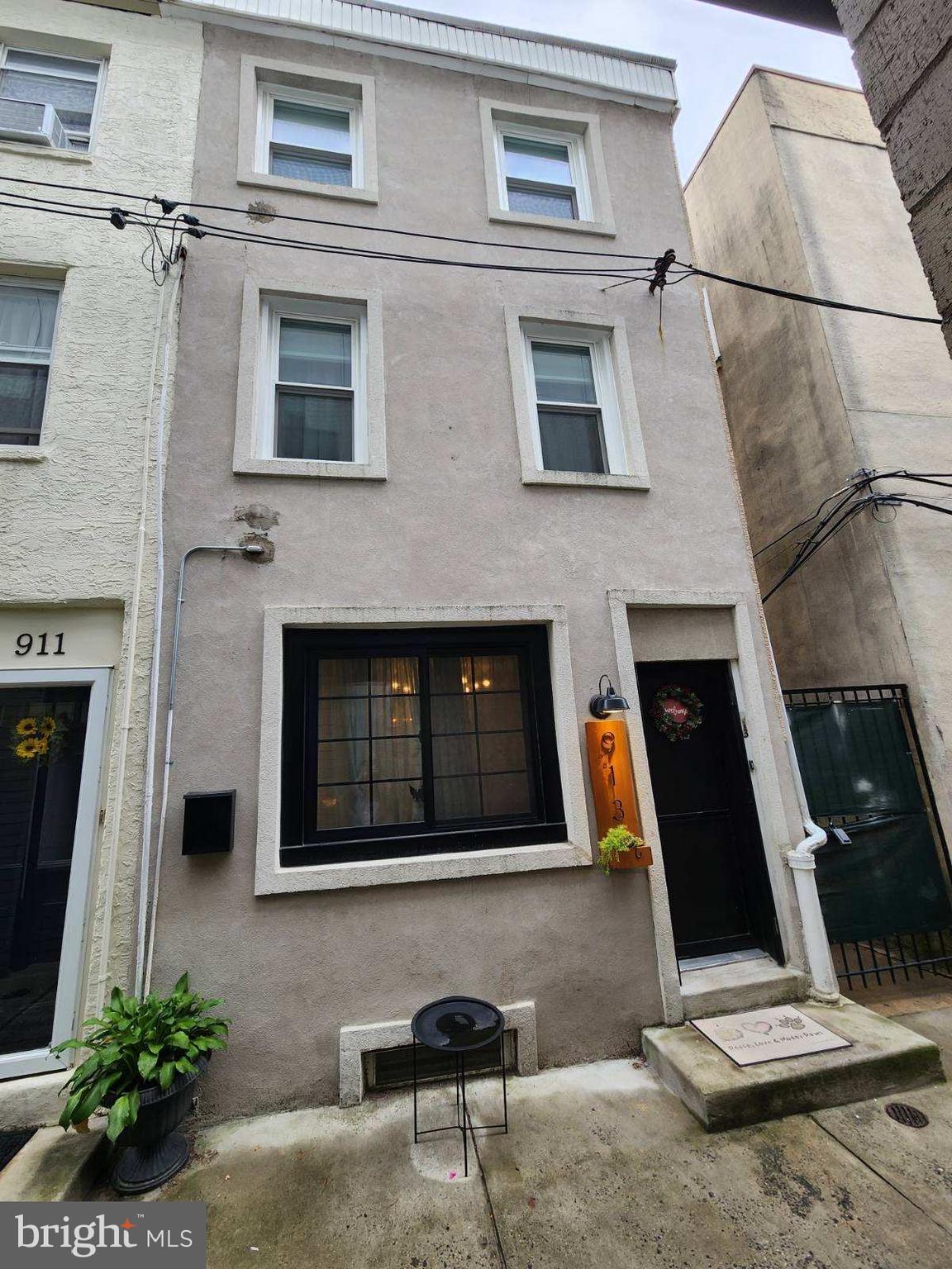 BELLA VISTA - Residential