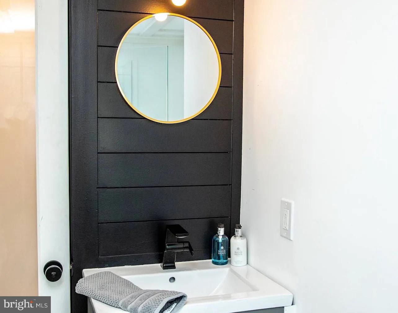 BELLA VISTA - Residential