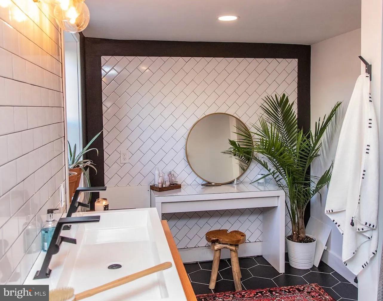 BELLA VISTA - Residential