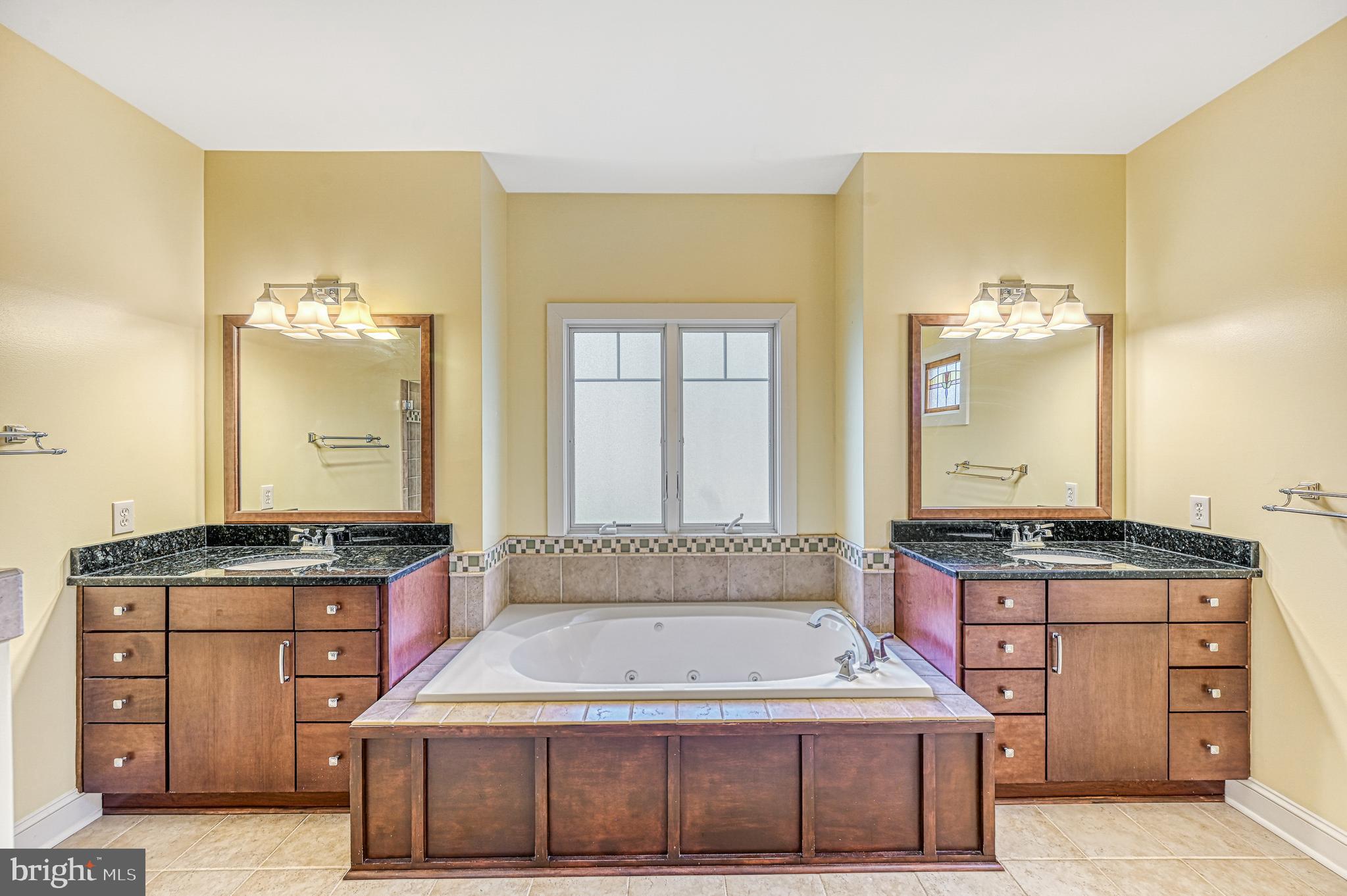 BRANDYWOOD ESTATE - Residential