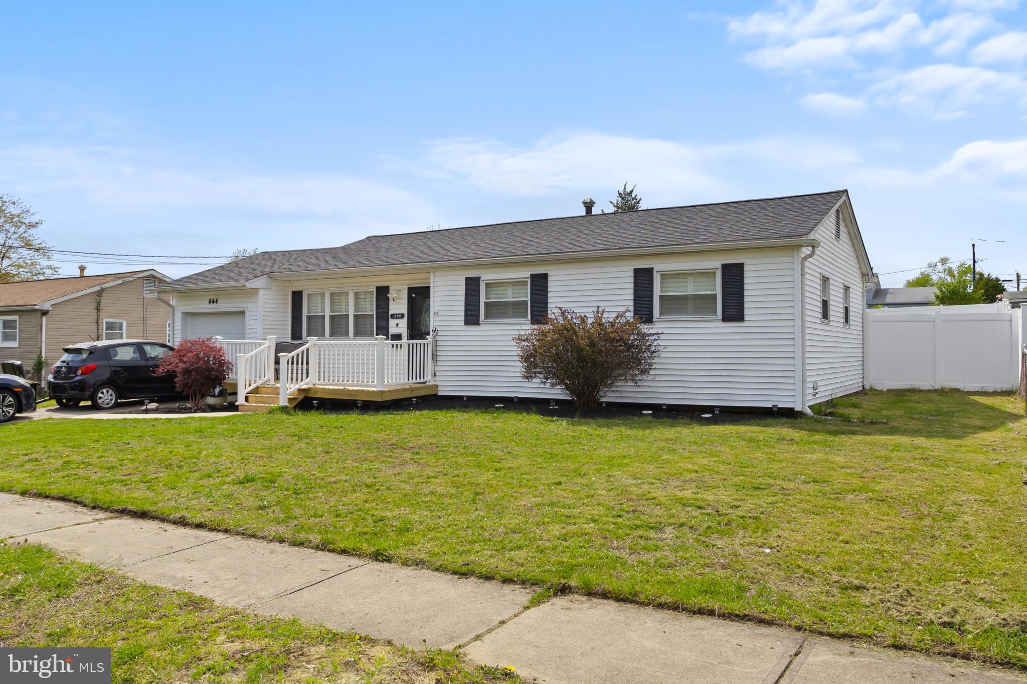 444 PENNINGTON DRIVE