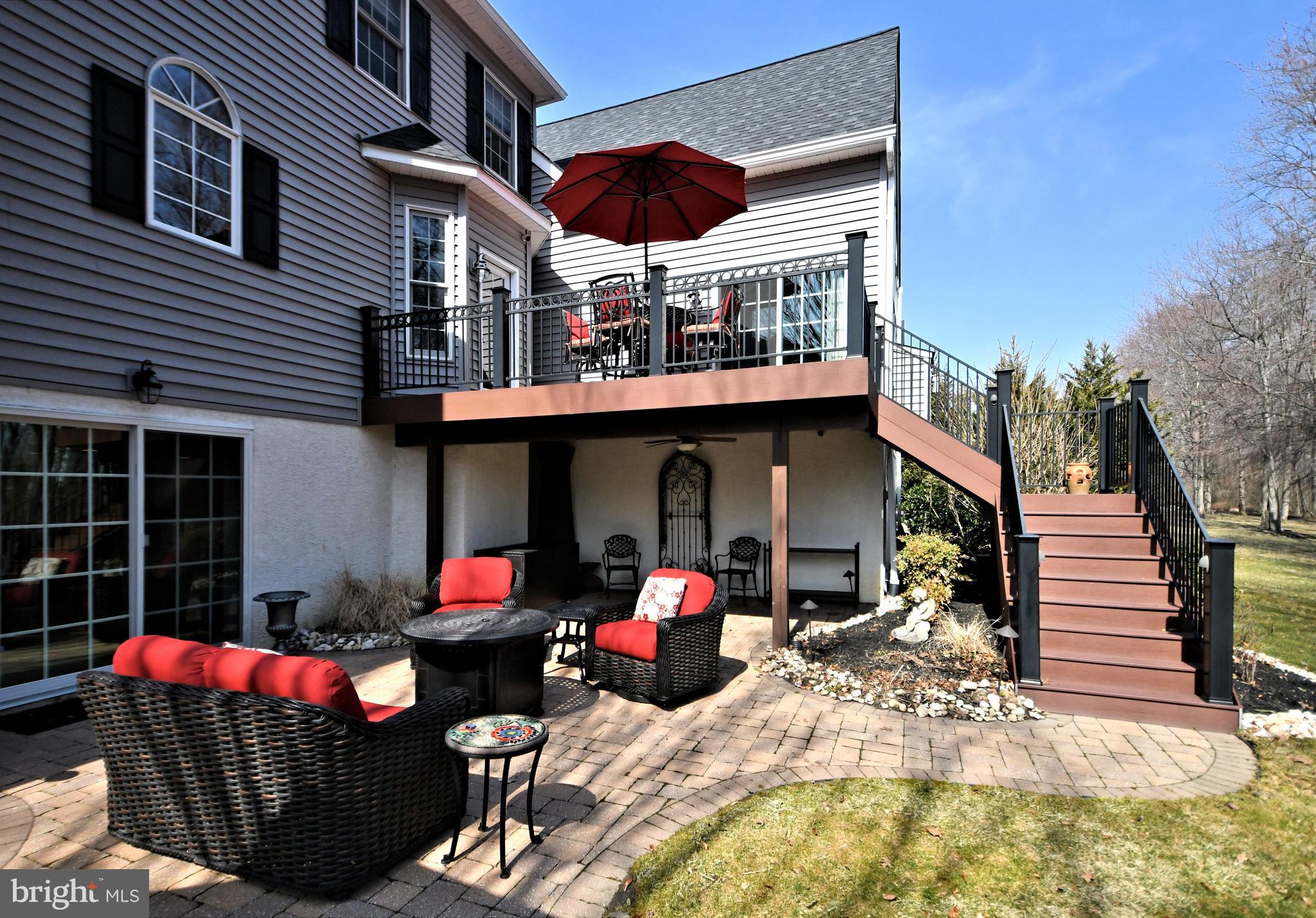 HORSHAM CHASE - Residential