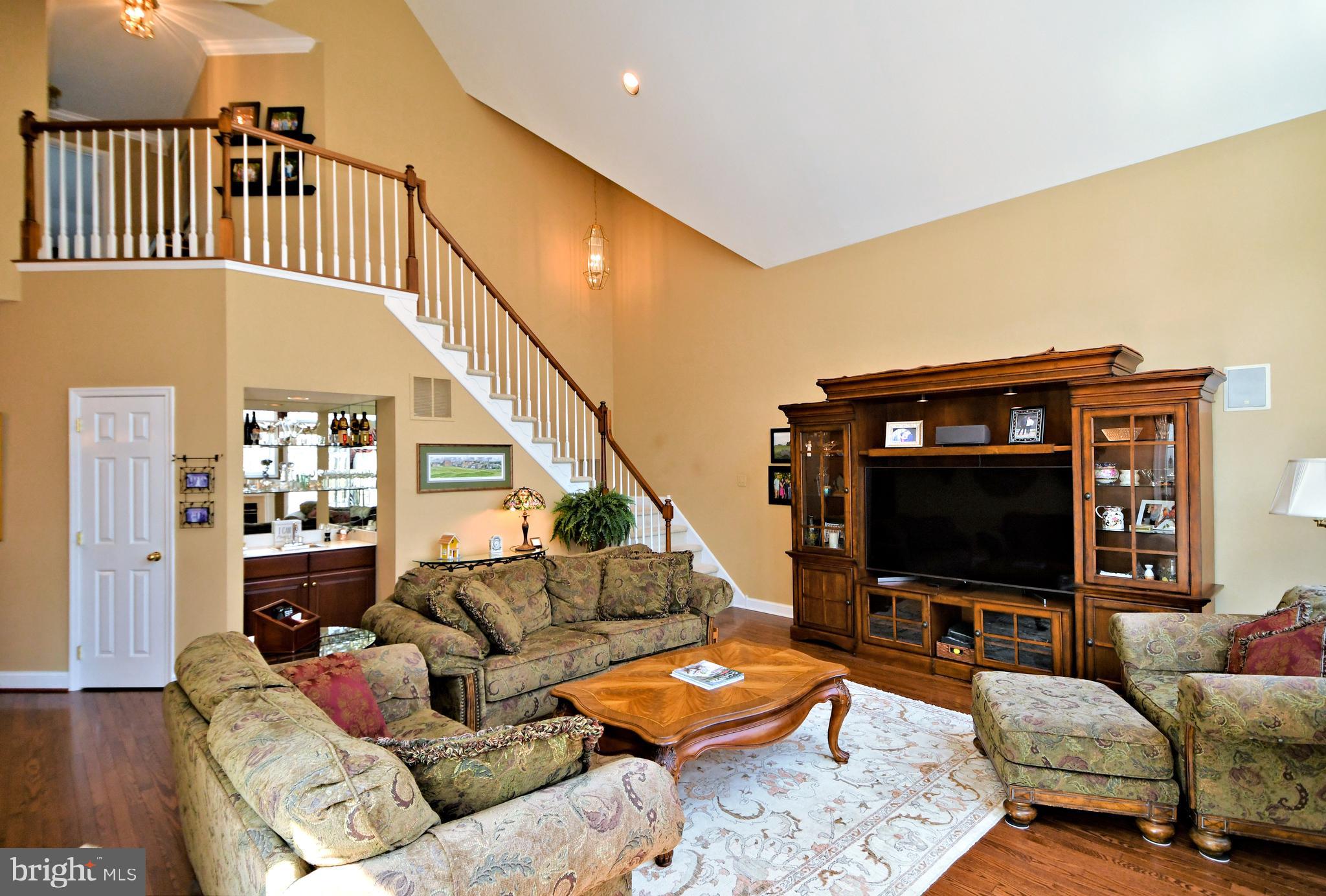 HORSHAM CHASE - Residential