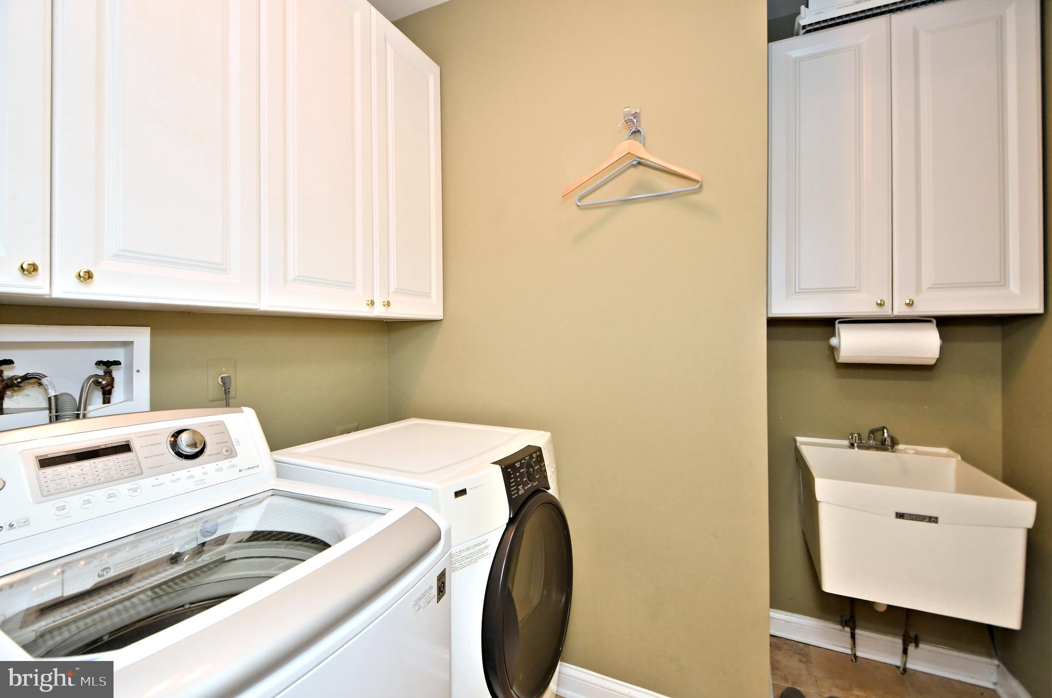 HORSHAM CHASE - Residential