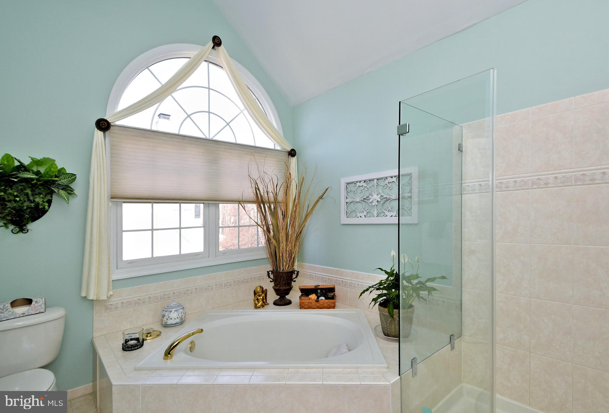 HORSHAM CHASE - Residential