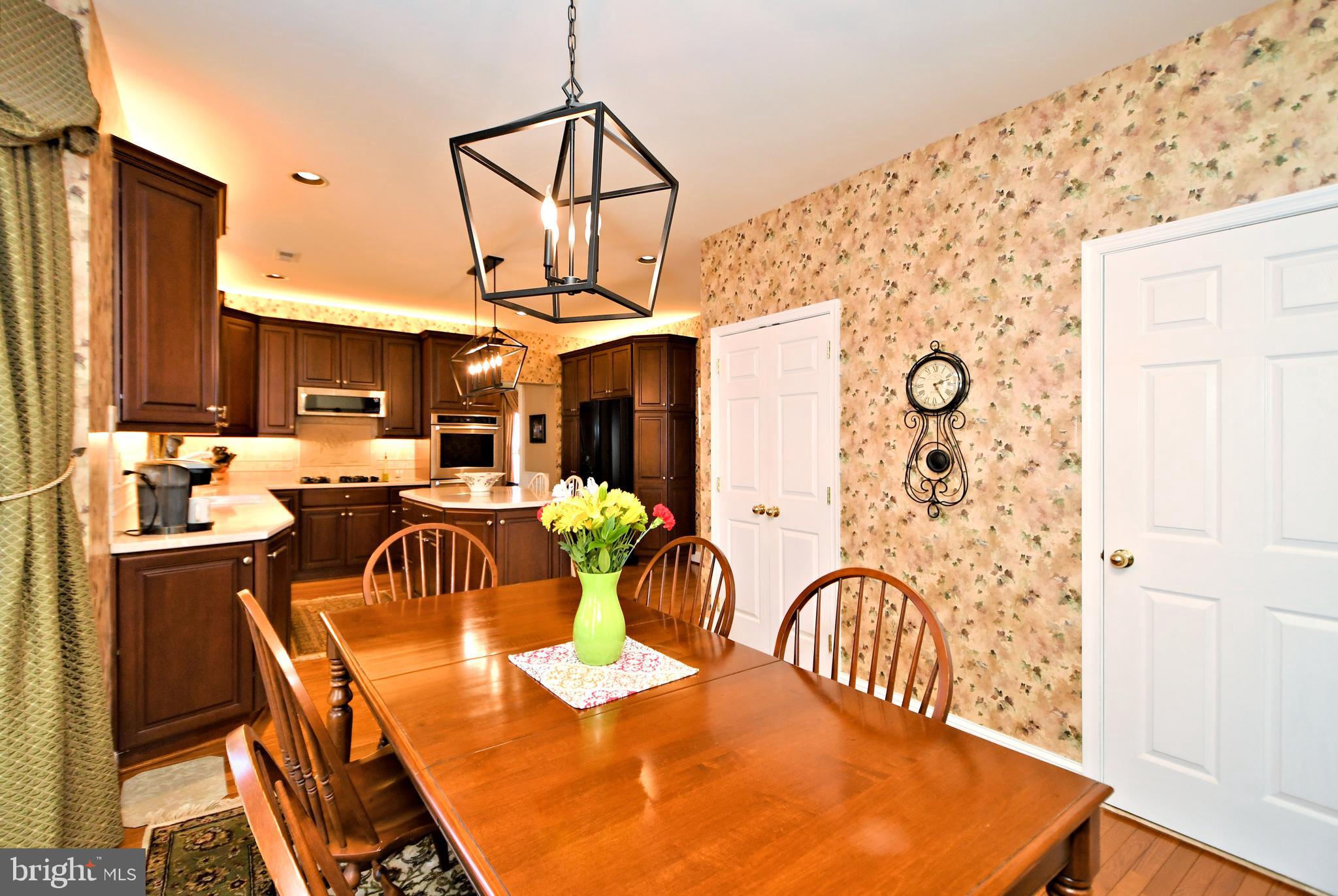 HORSHAM CHASE - Residential