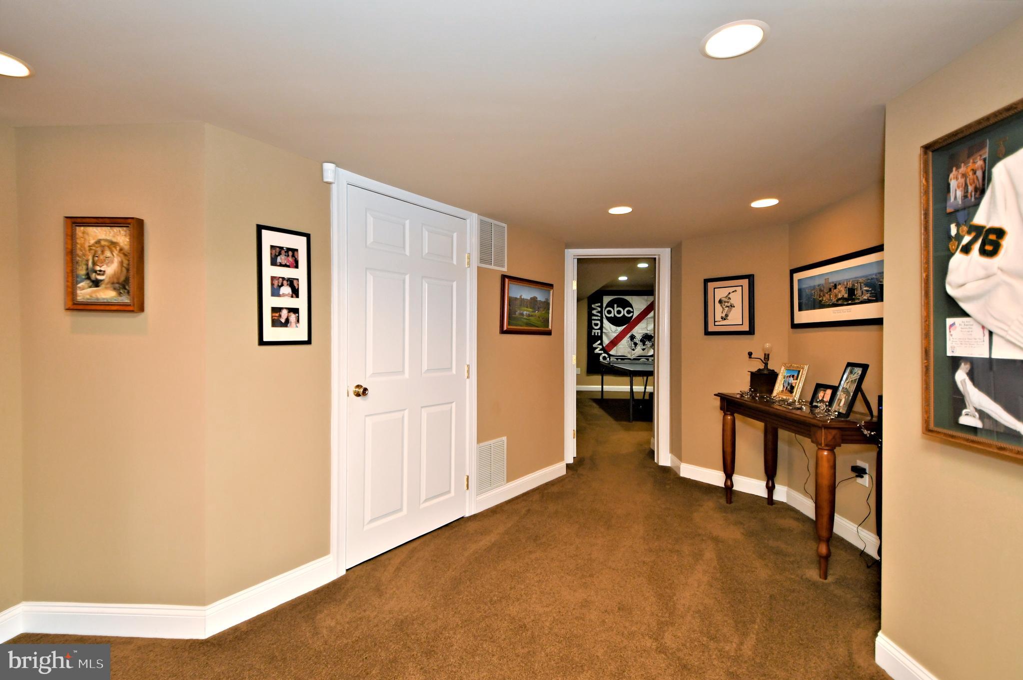 HORSHAM CHASE - Residential