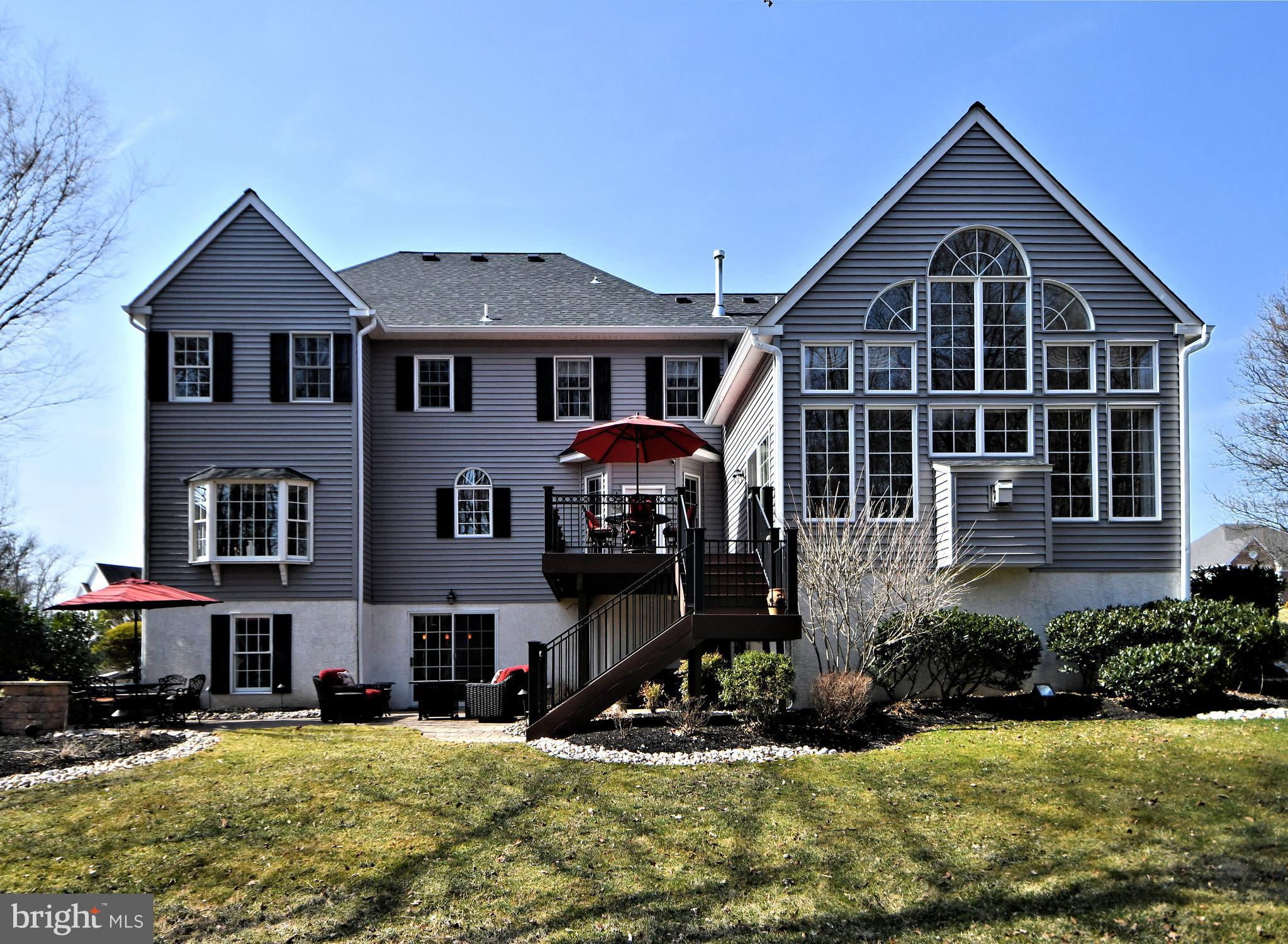 HORSHAM CHASE - Residential