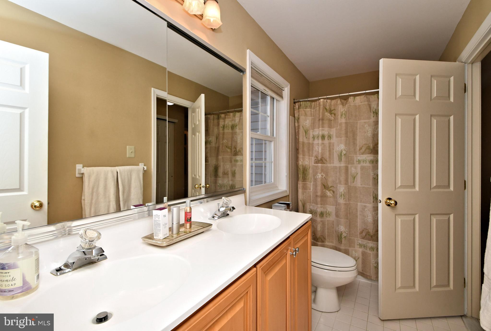 HORSHAM CHASE - Residential