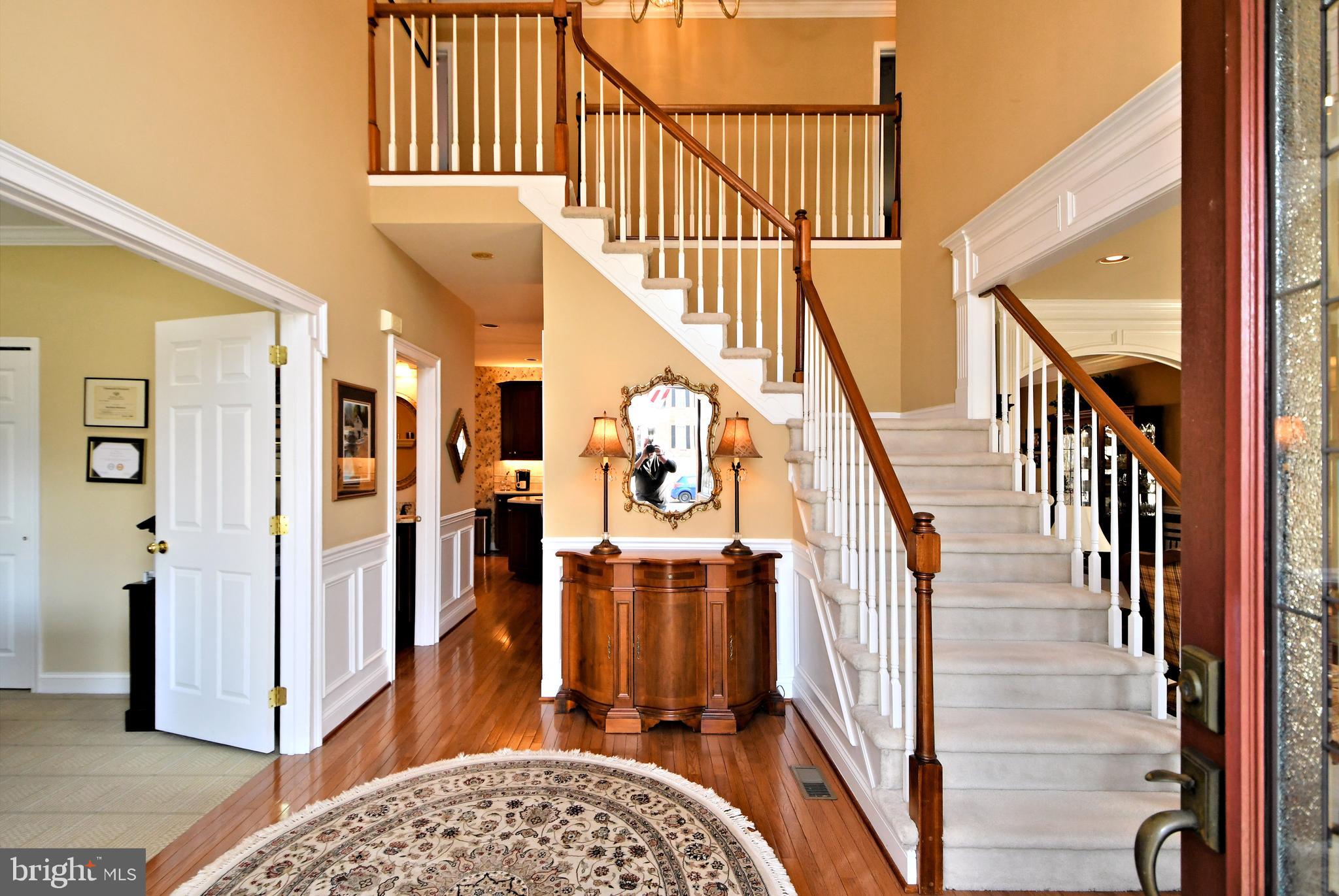 HORSHAM CHASE - Residential