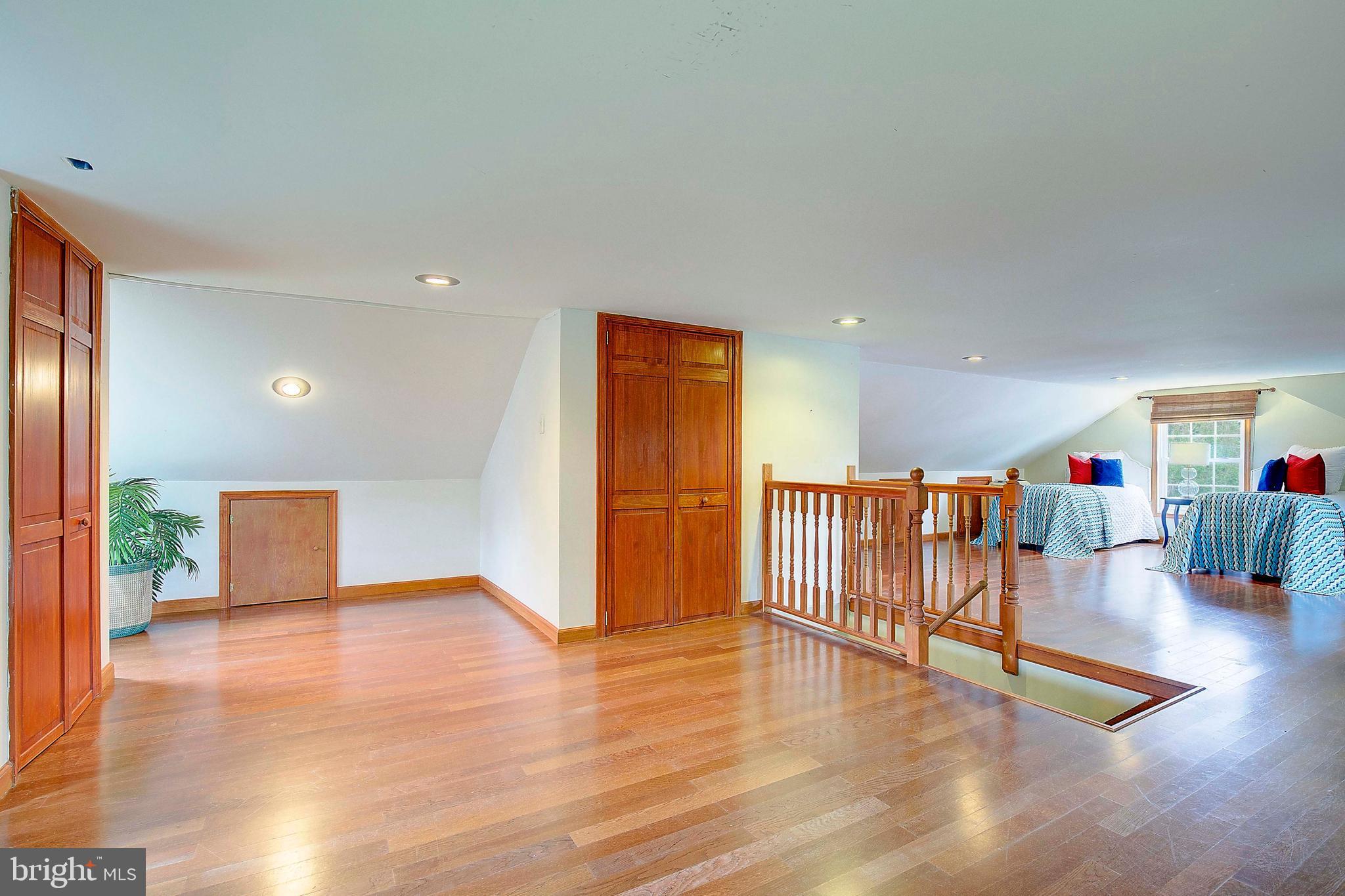 TOWN OF CENTREVILLE - Residential