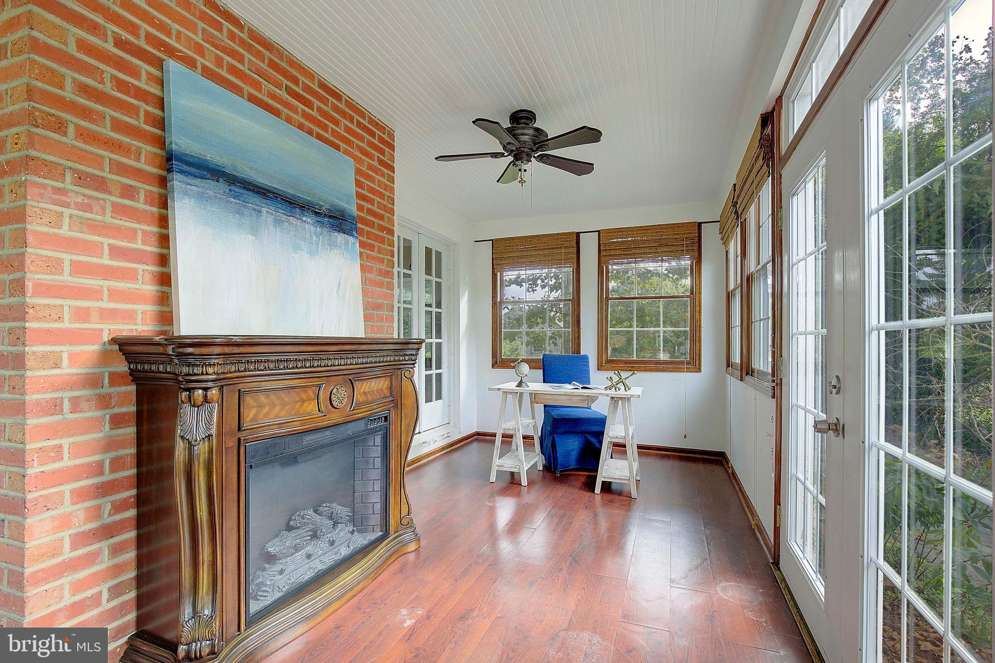 TOWN OF CENTREVILLE - Residential