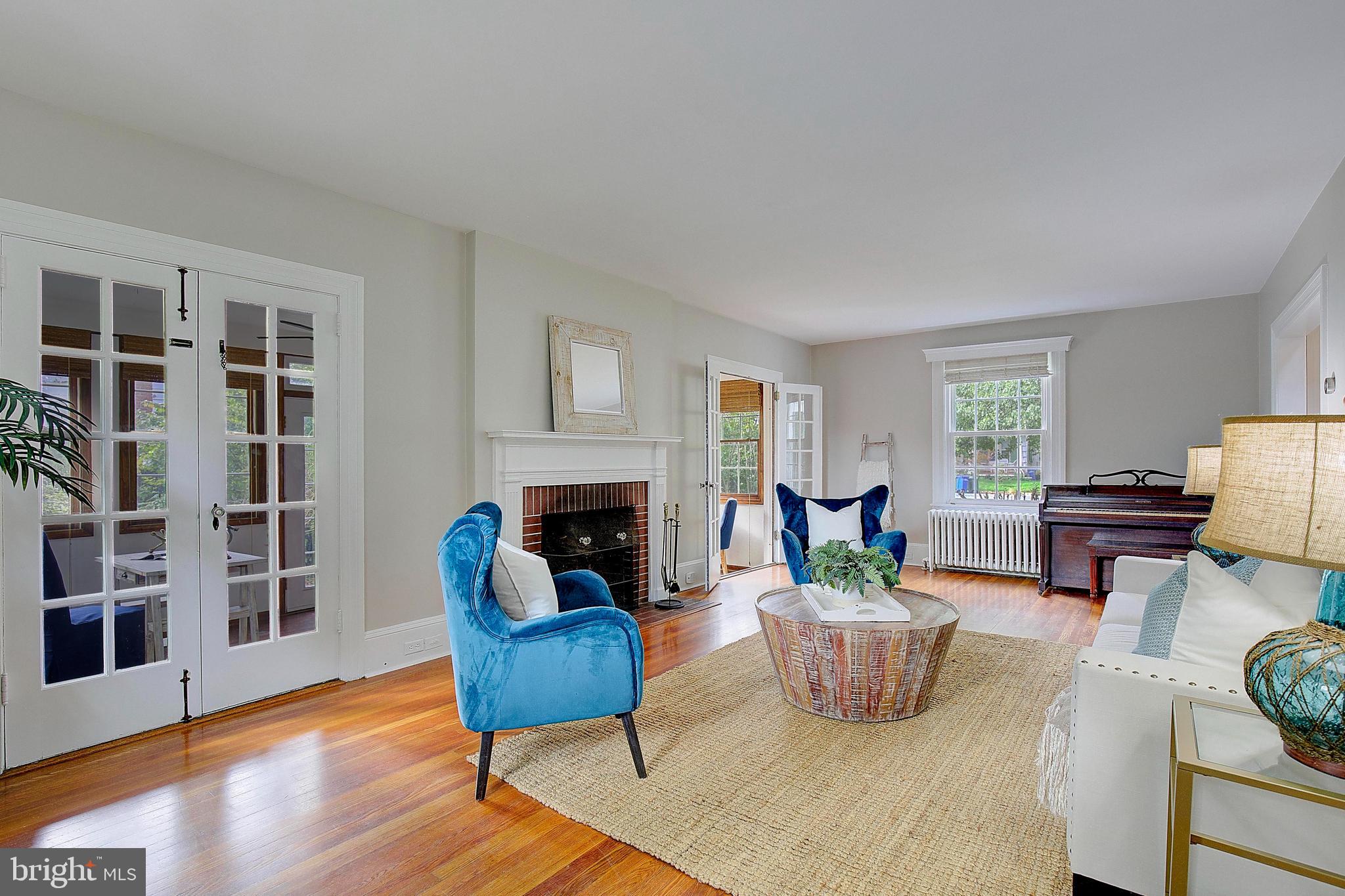 TOWN OF CENTREVILLE - Residential