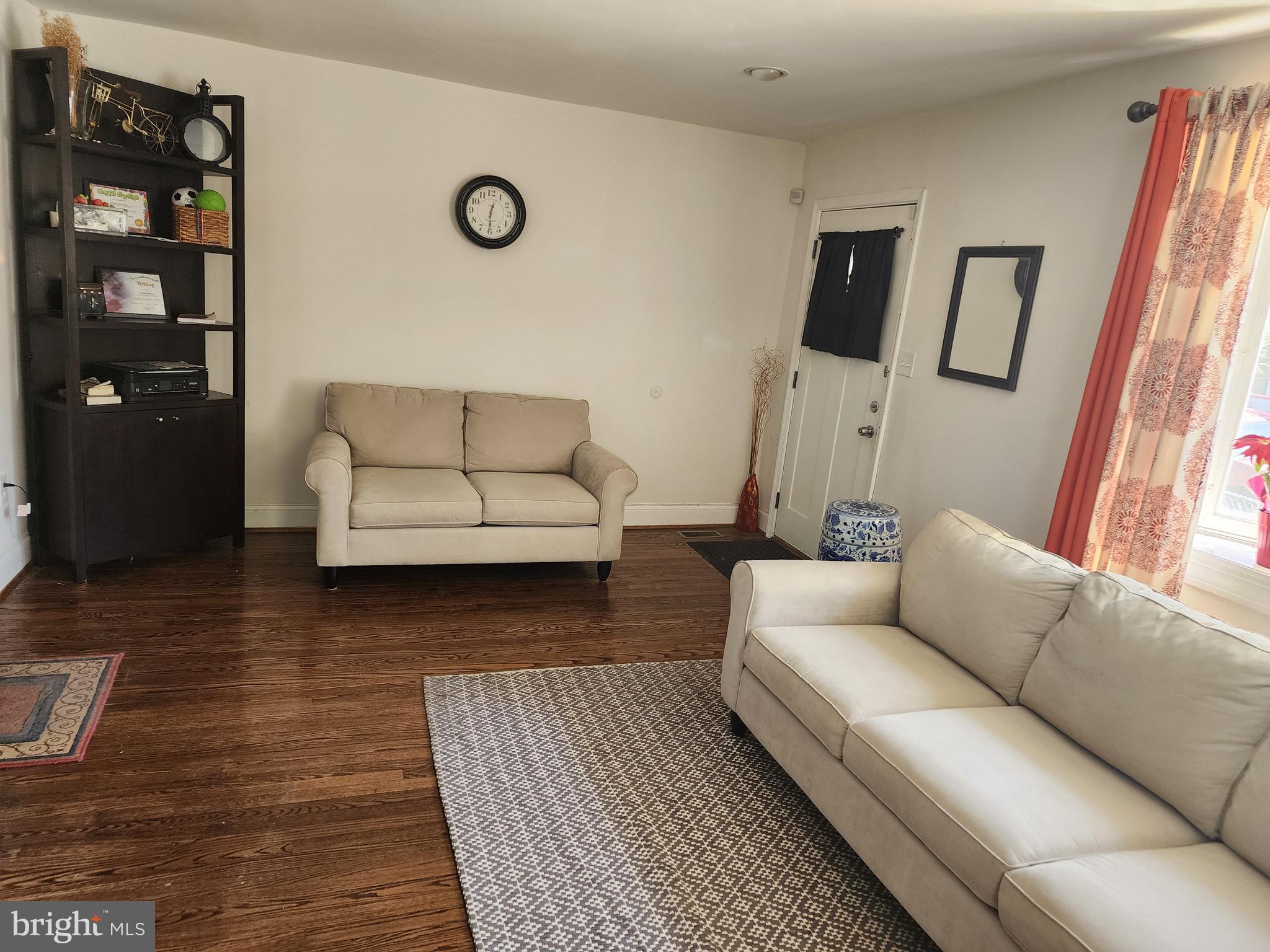 800 XENIA STREET SE