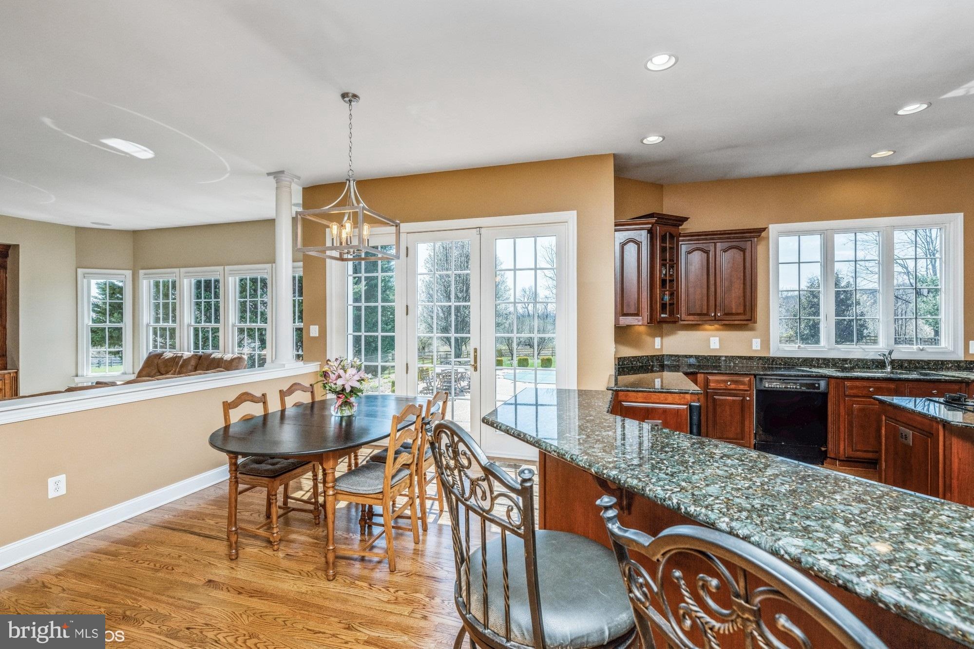 RASPBERRY FALLS - Residential