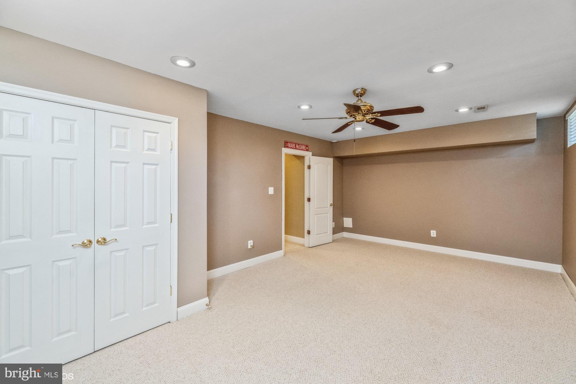 RASPBERRY FALLS - Residential