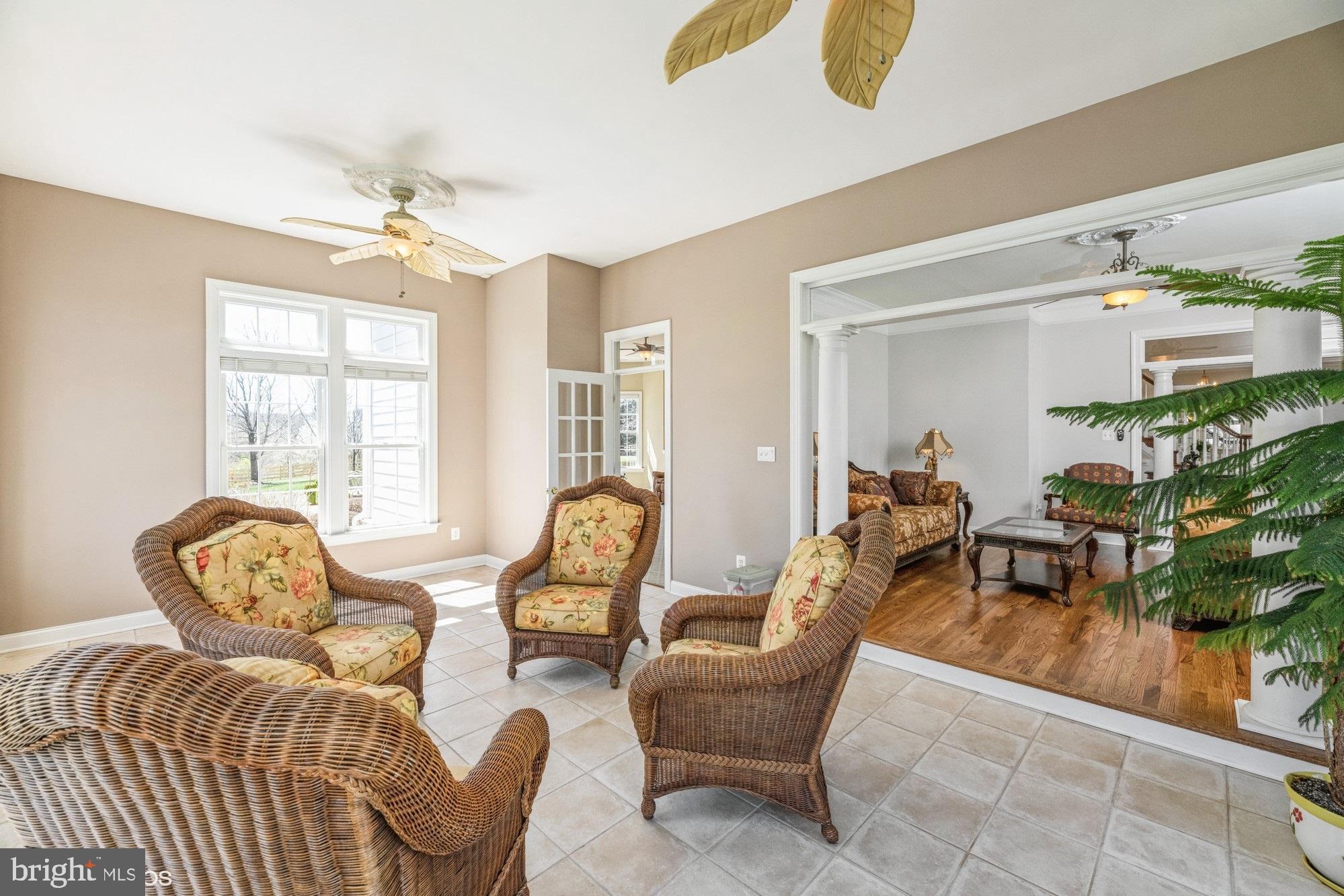 RASPBERRY FALLS - Residential