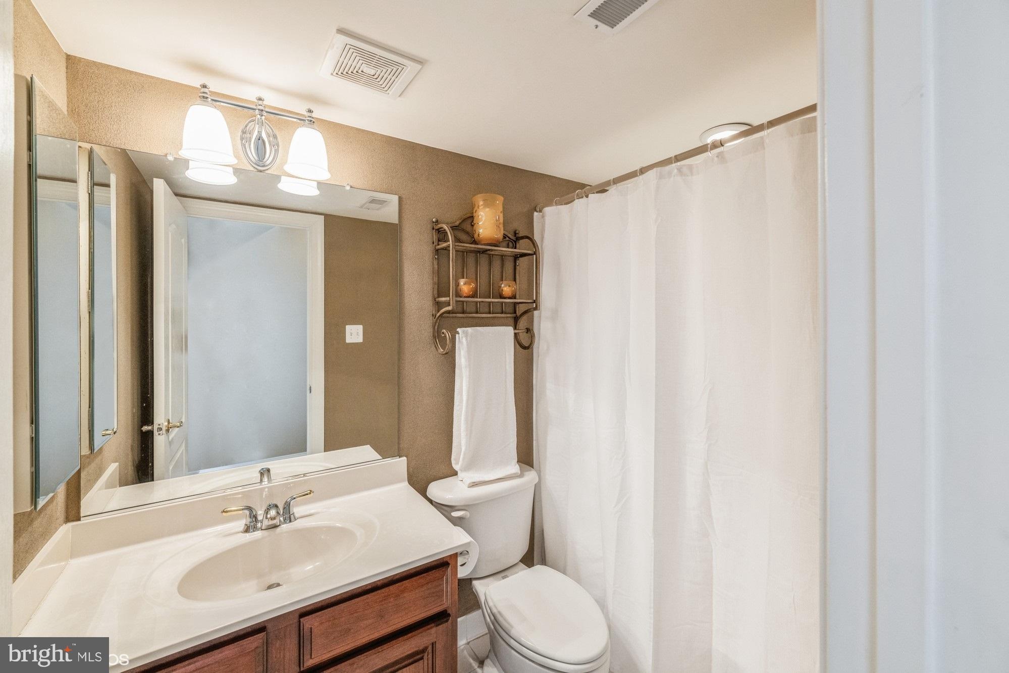 RASPBERRY FALLS - Residential