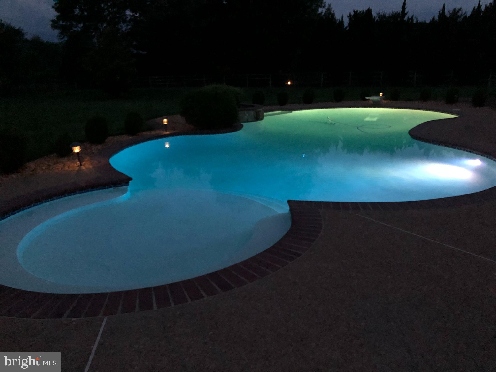 RASPBERRY FALLS - Residential