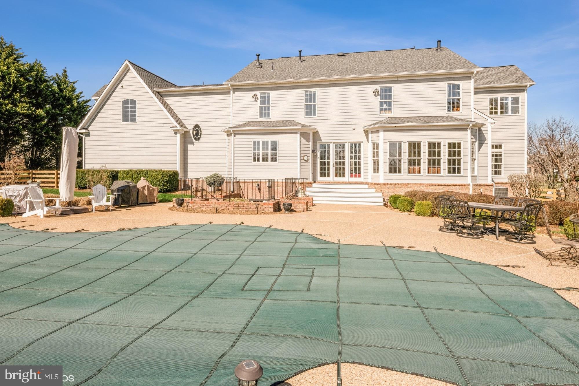 RASPBERRY FALLS - Residential