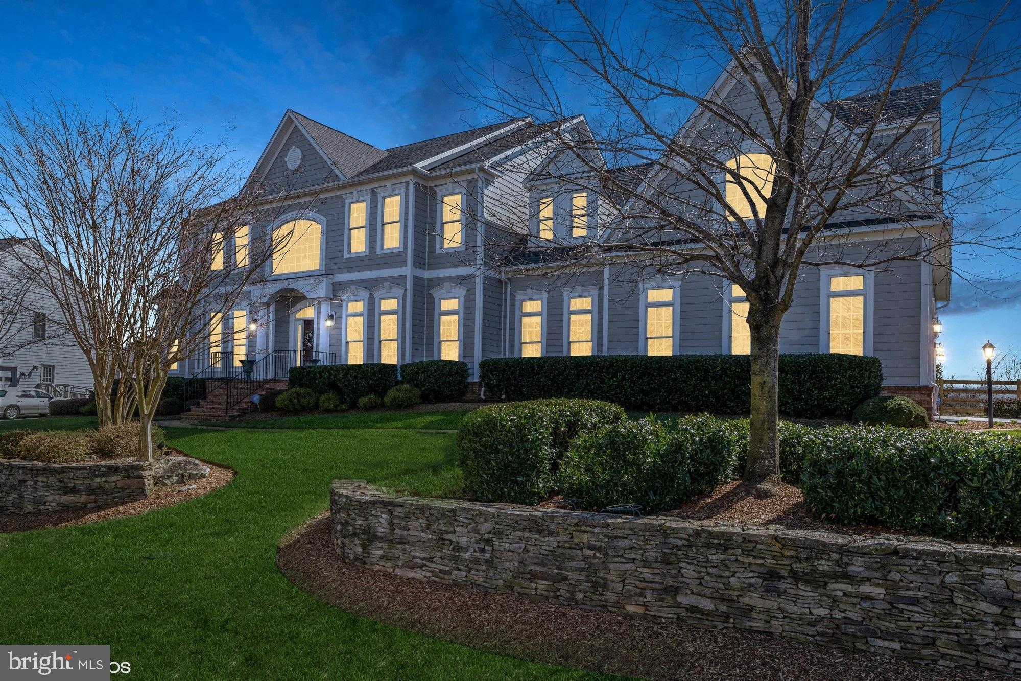 RASPBERRY FALLS - Residential