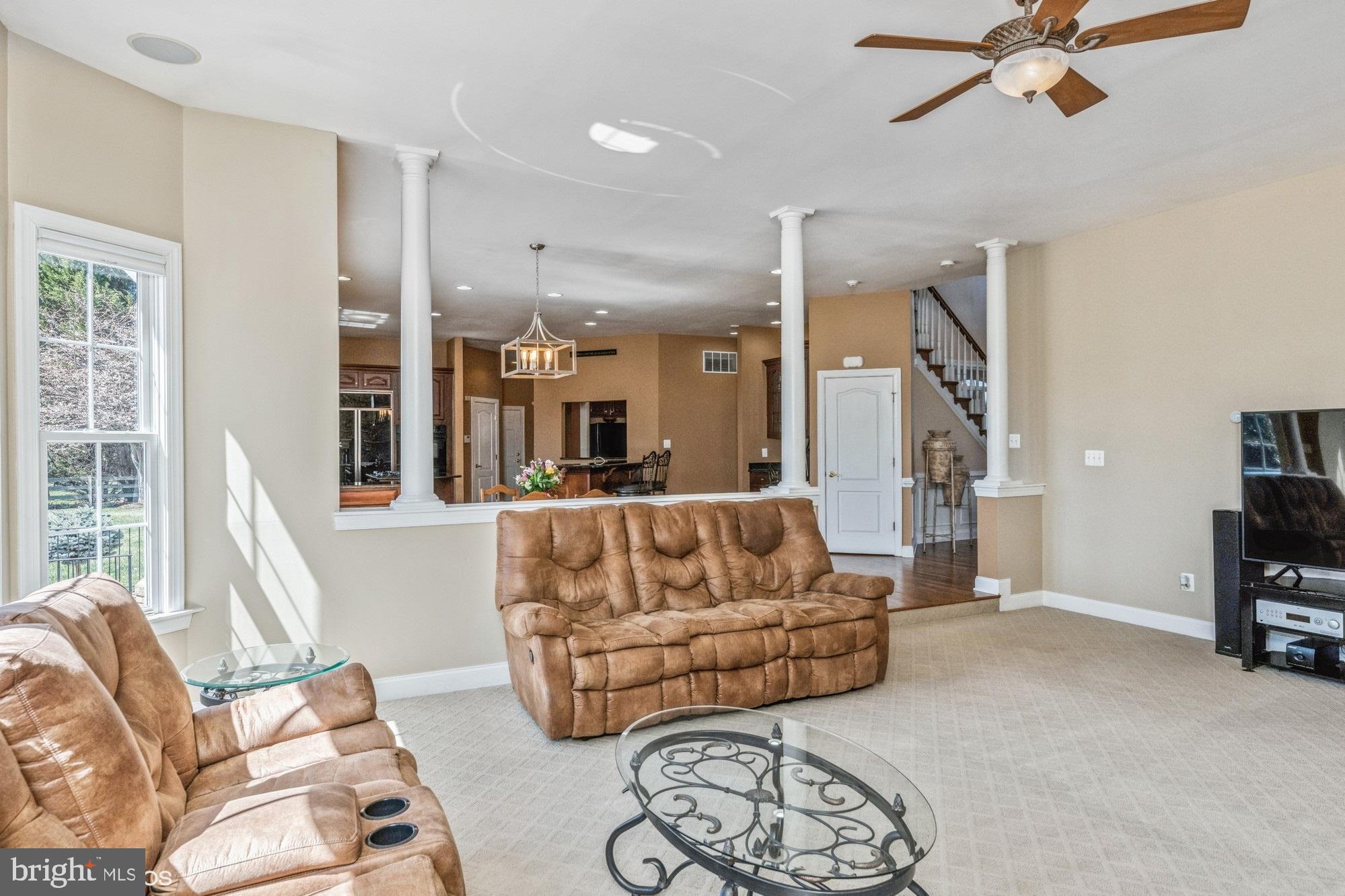 RASPBERRY FALLS - Residential