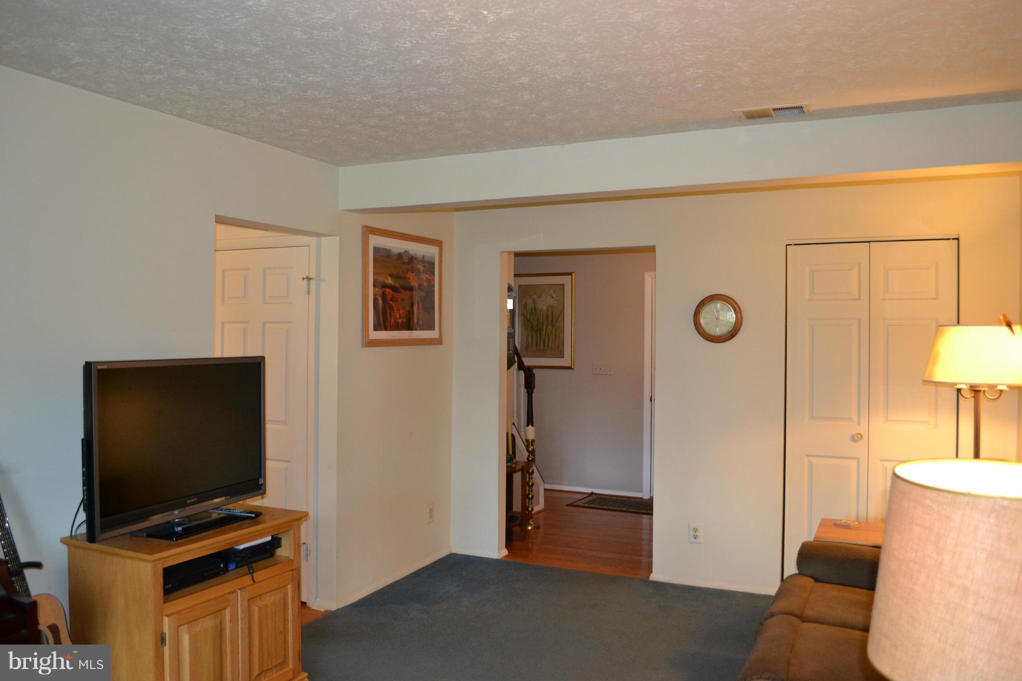 NEW CUT FARMS - Residential