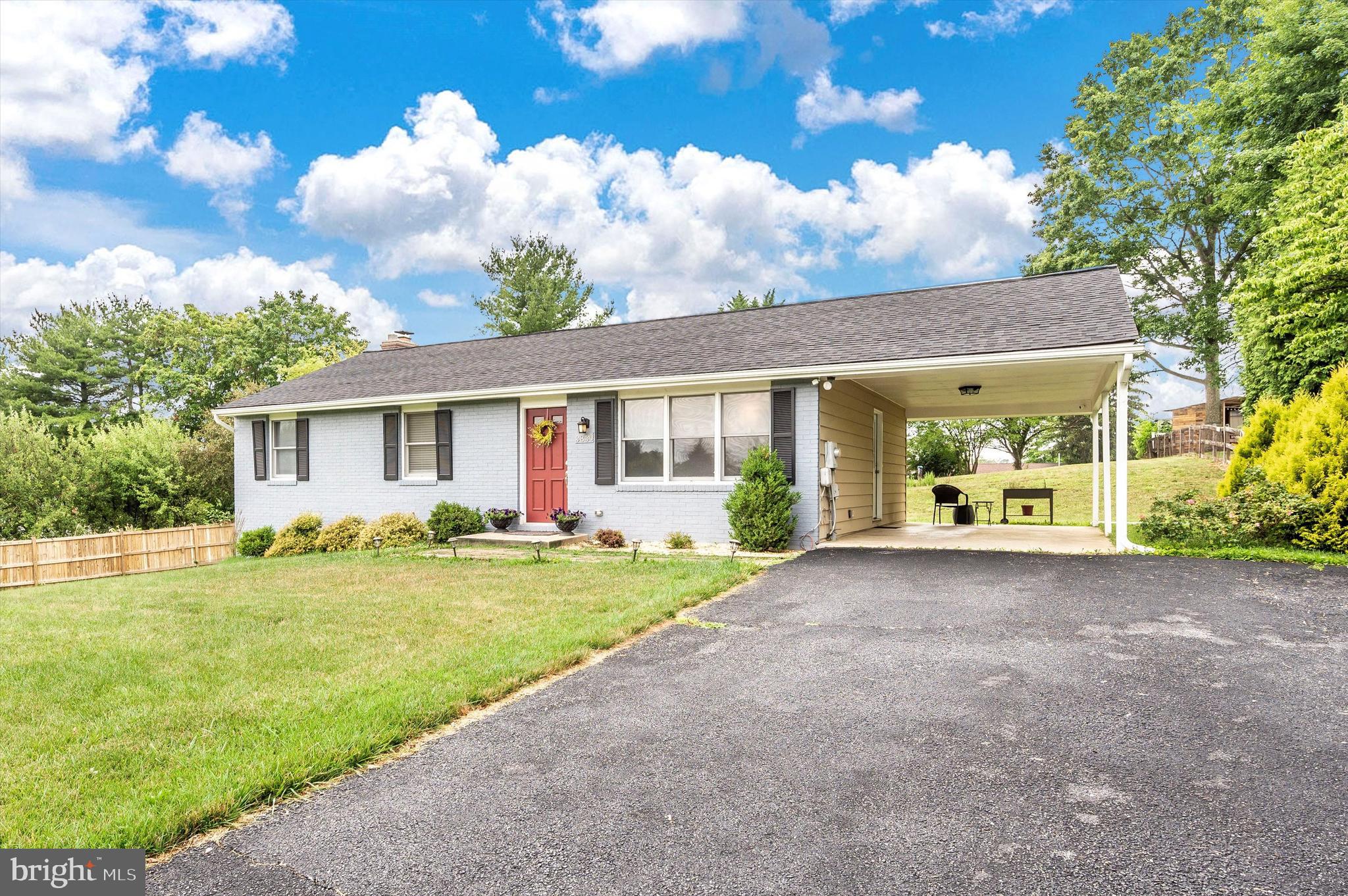 MONROVIA - Residential