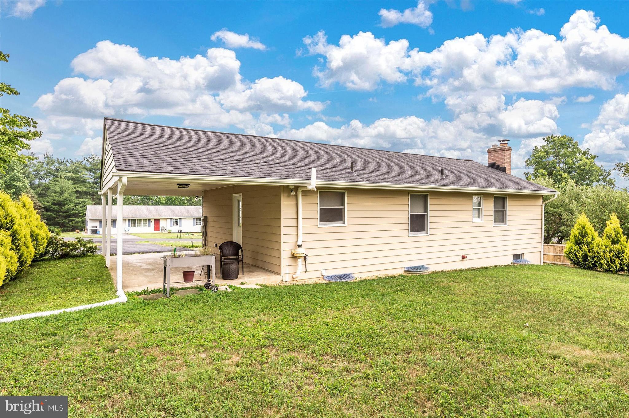 MONROVIA - Residential