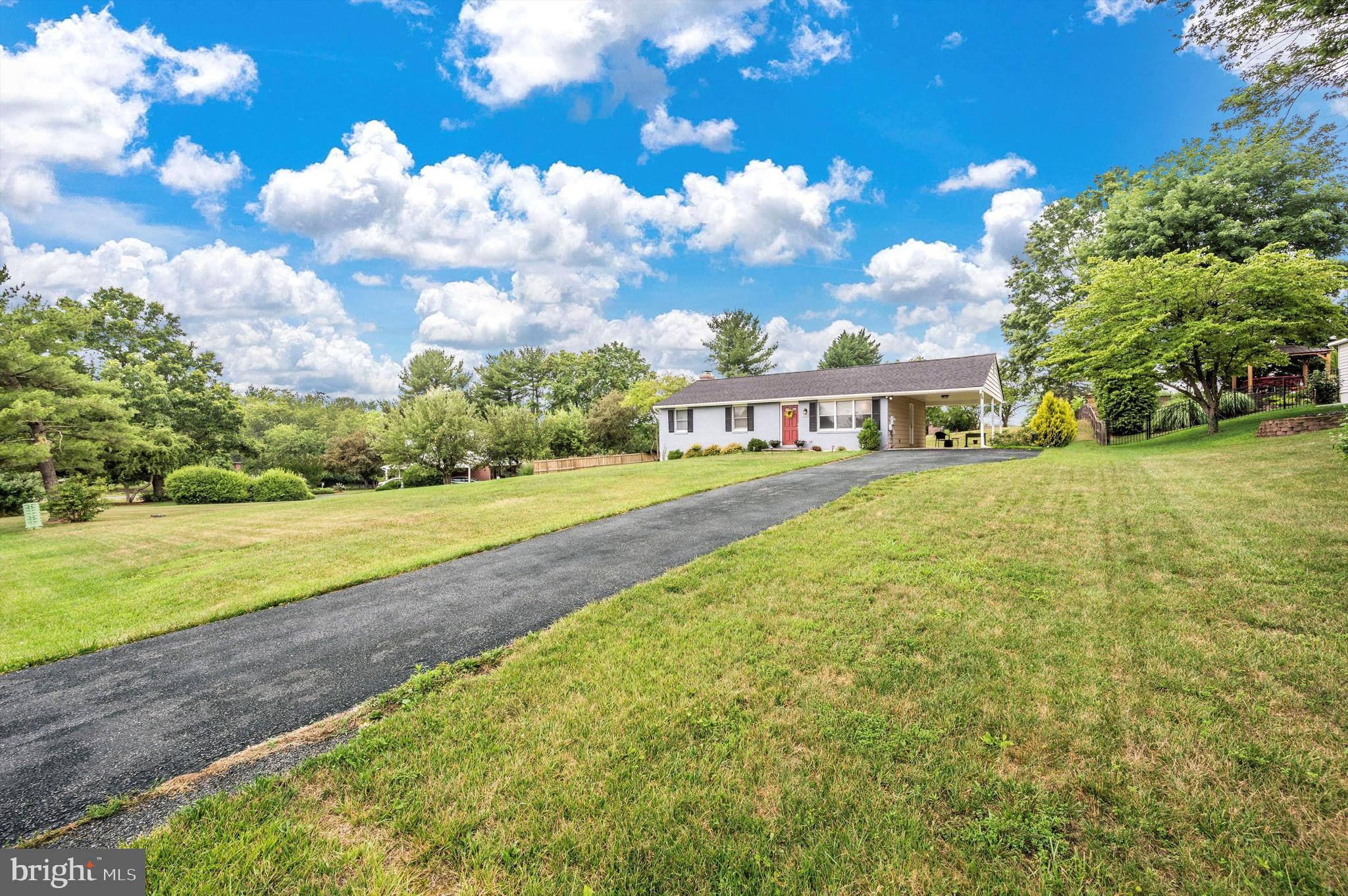 MONROVIA - Residential