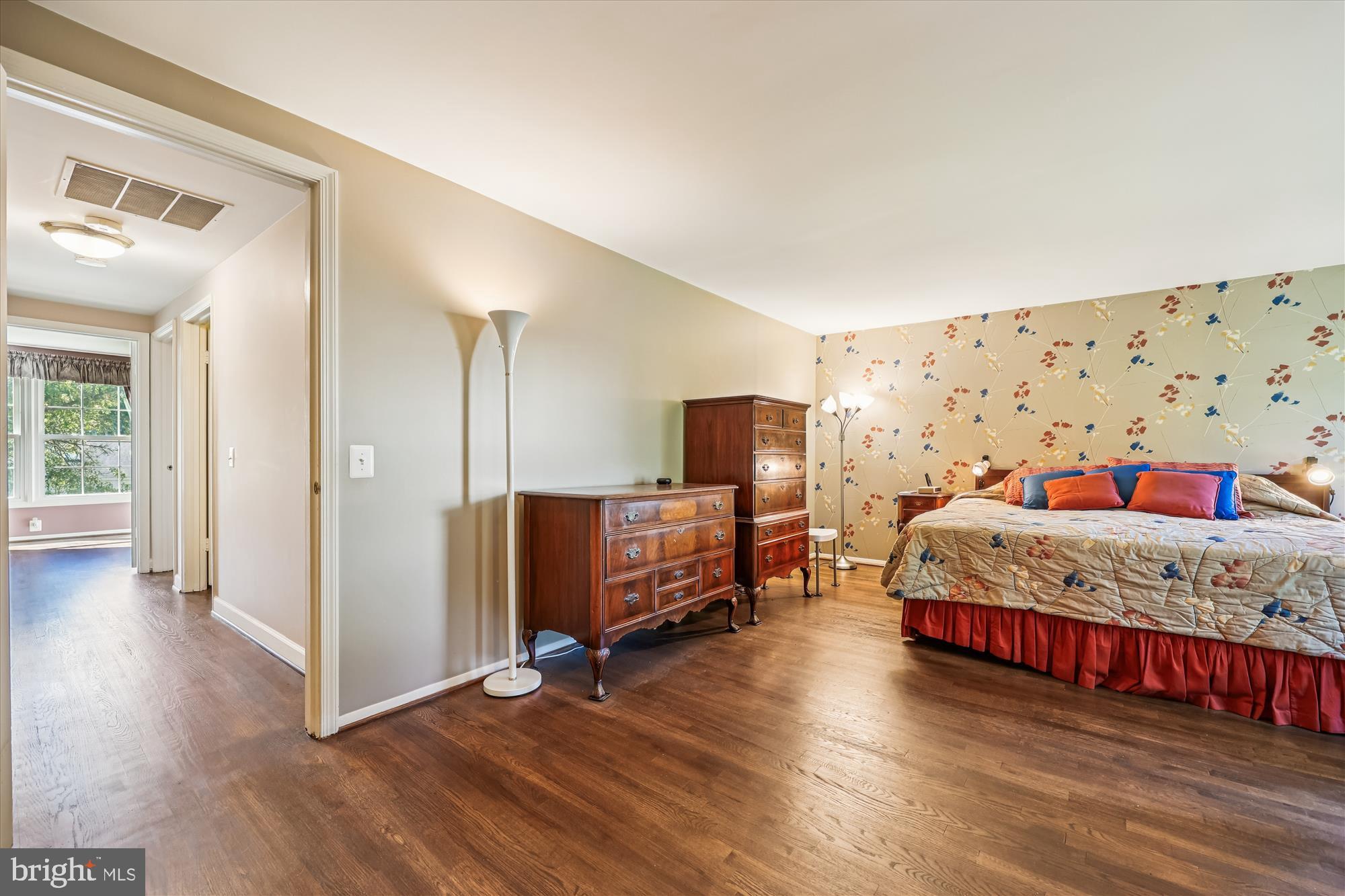 POTOMAC COMMONS - Residential