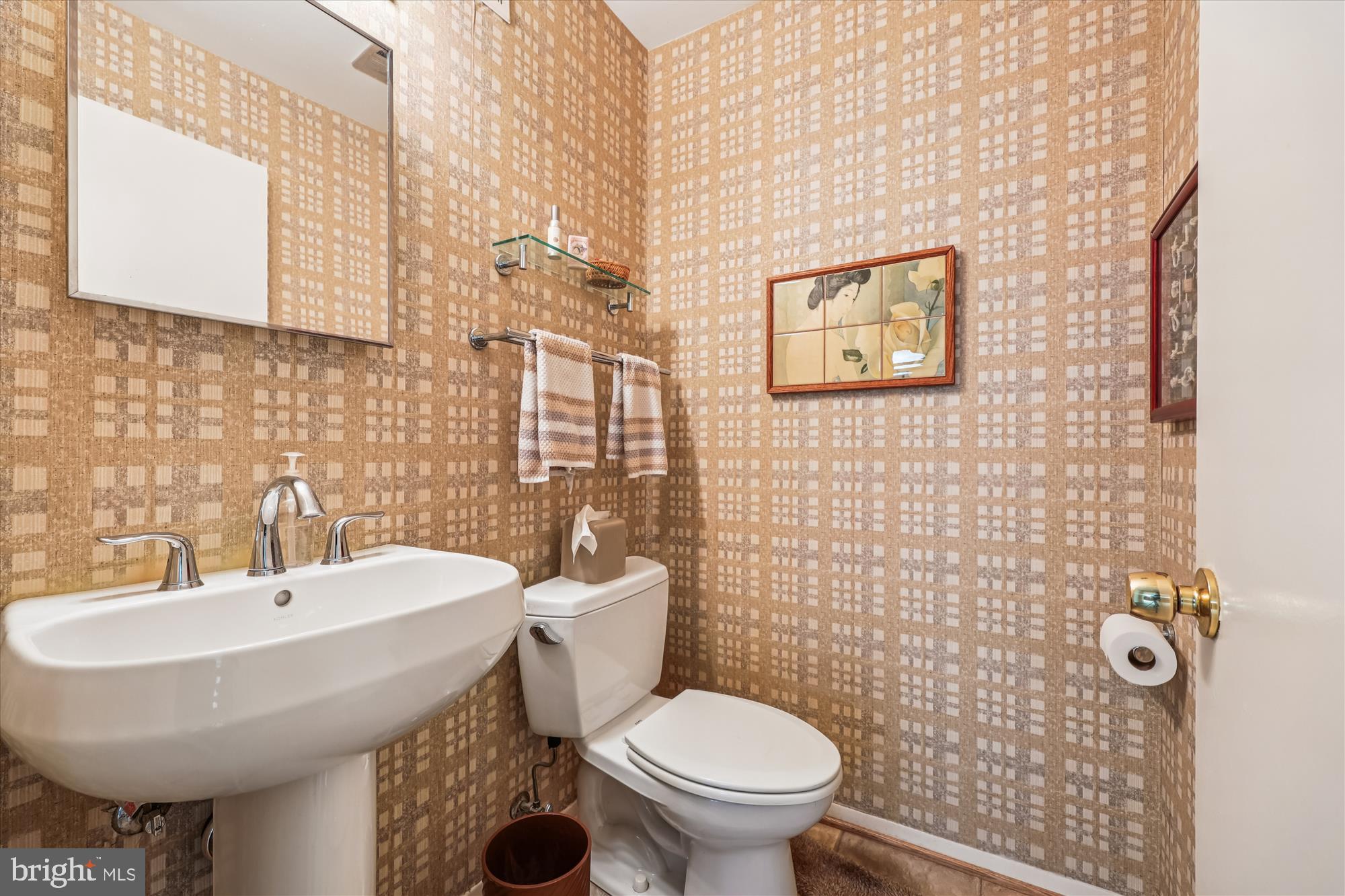 POTOMAC COMMONS - Residential