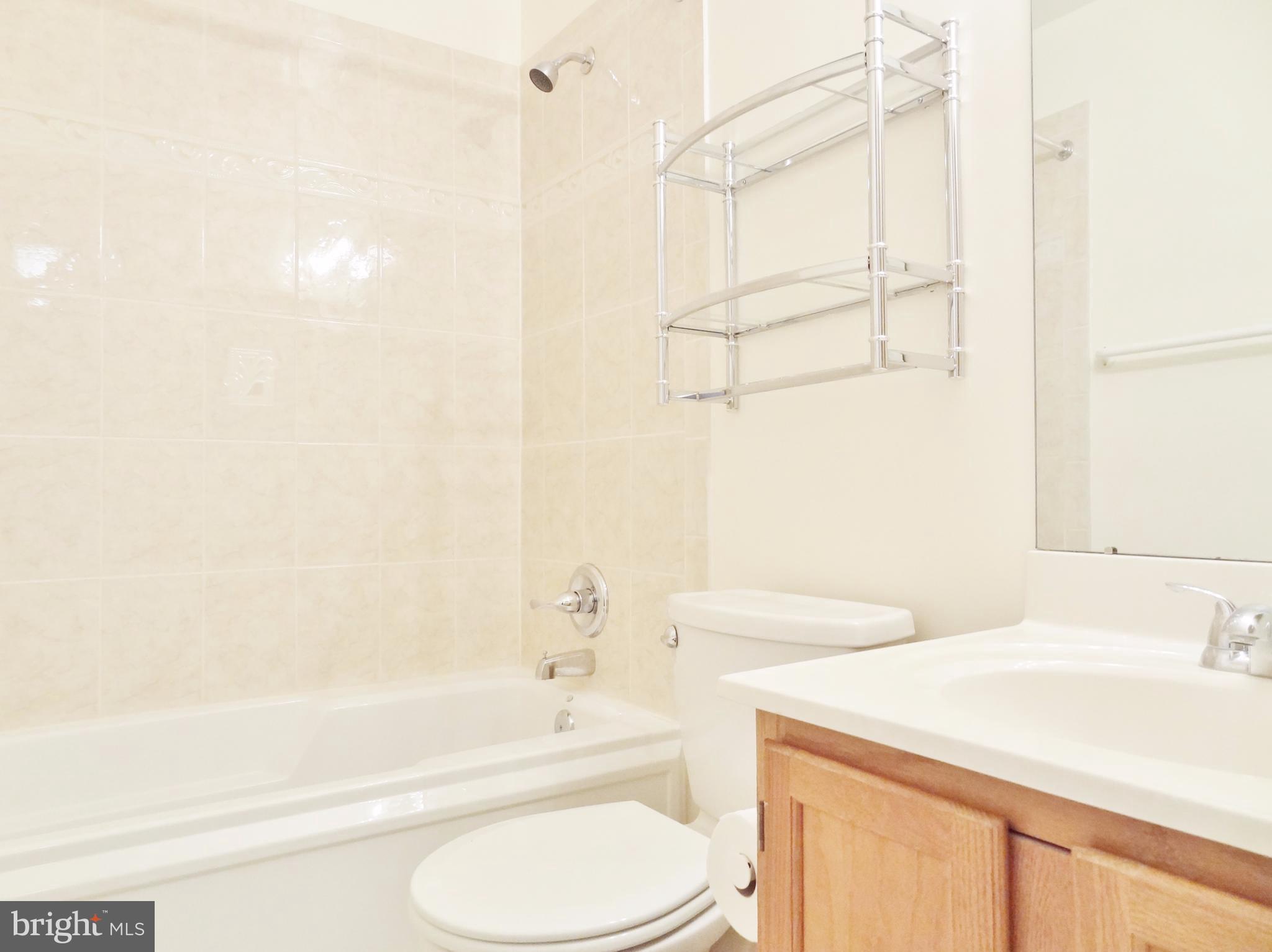 GREENBROOK PLAT 8 - Residential Lease