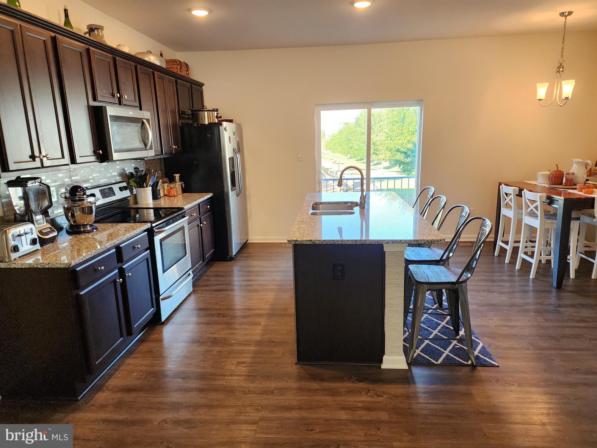 BERKELEY RIDGE - Residential