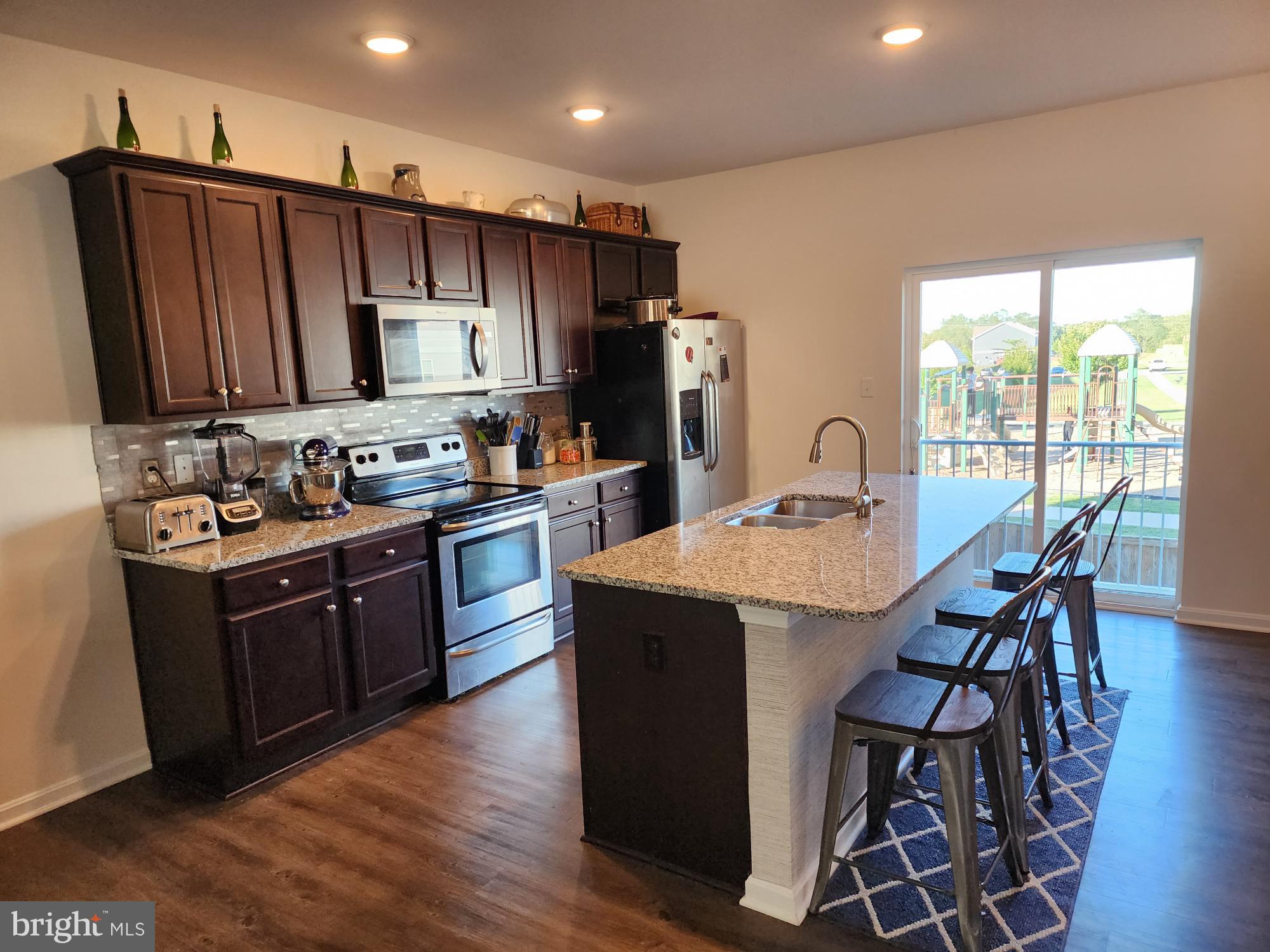 BERKELEY RIDGE - Residential