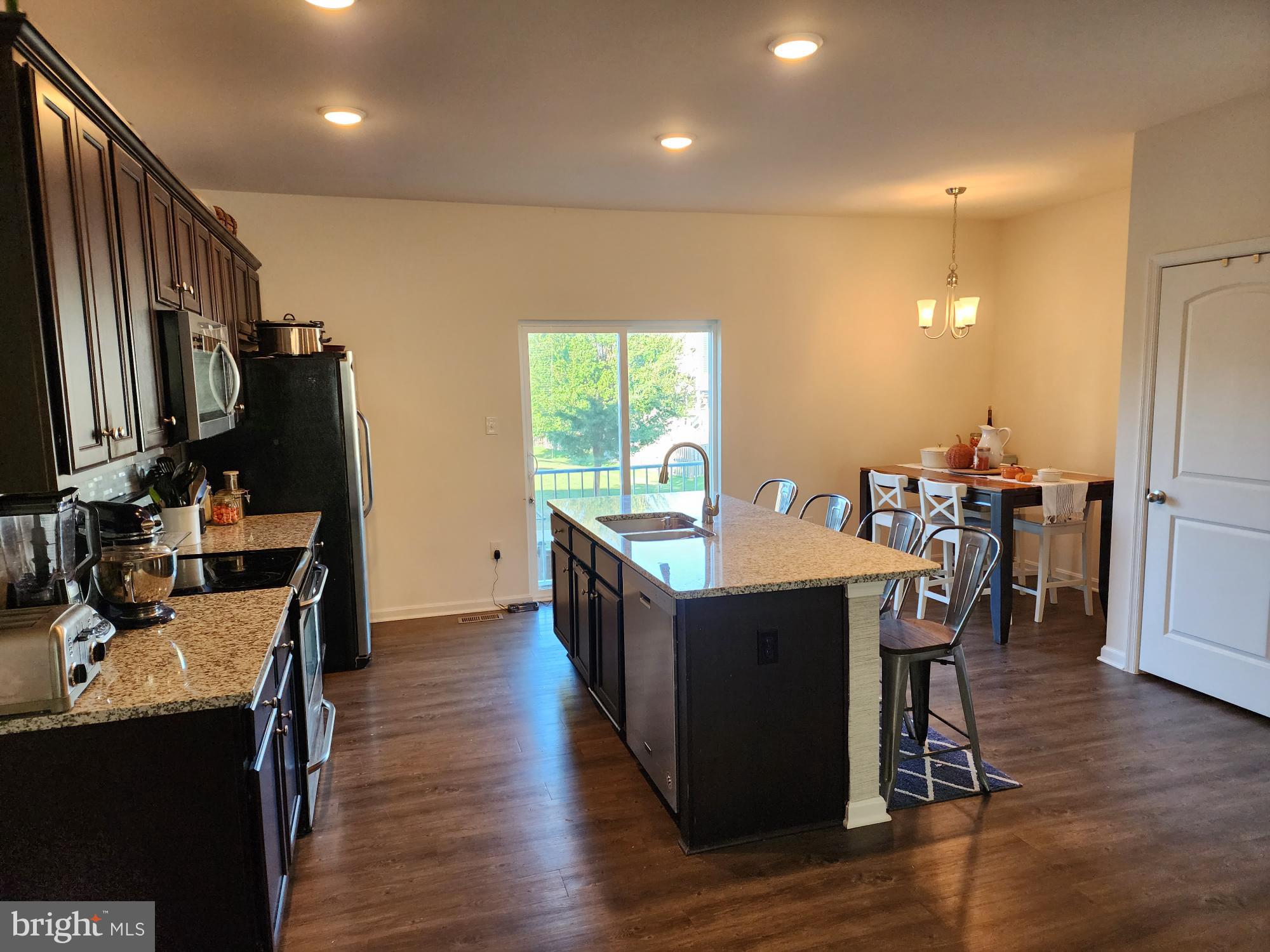 BERKELEY RIDGE - Residential