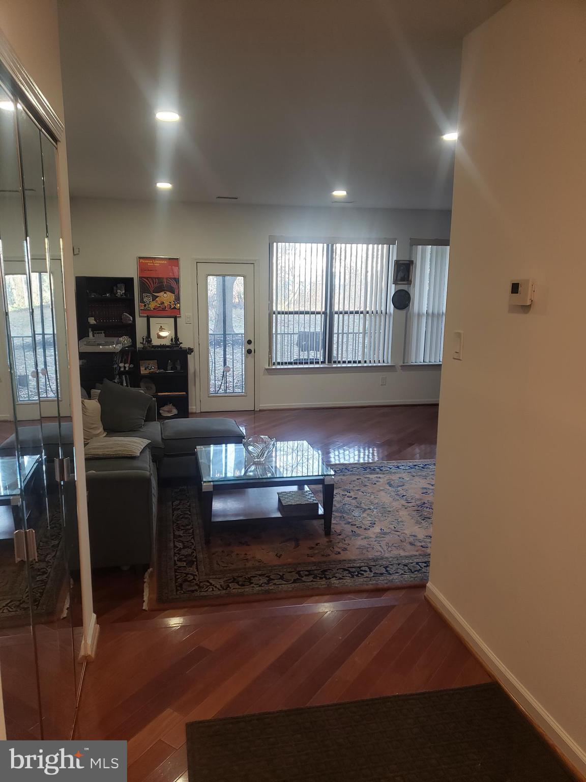 SOMERTON - Residential