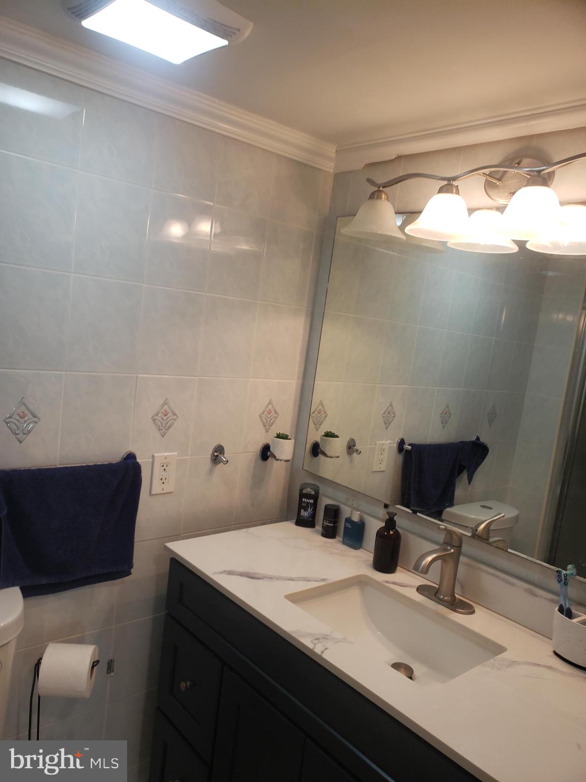 SOMERTON - Residential