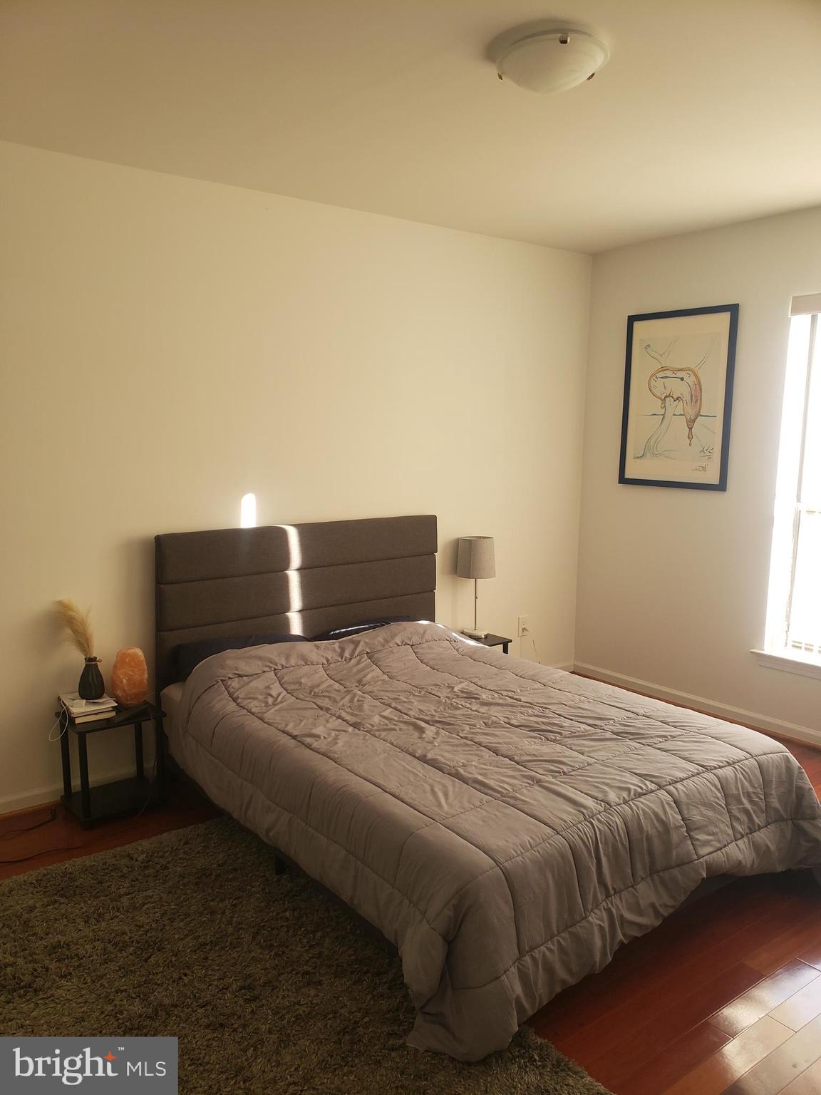 SOMERTON - Residential