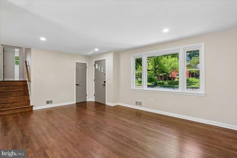 Tiny photo for 10701 Brunswick Avenue, KENSINGTON, MD 20895 (MLS # MDMC2233452)
