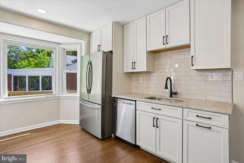 Tiny photo for 10701 Brunswick Avenue, KENSINGTON, MD 20895 (MLS # MDMC2233452)
