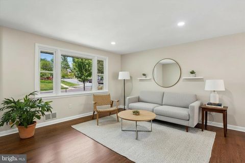 Tiny photo for 10701 Brunswick Avenue, KENSINGTON, MD 20895 (MLS # MDMC2233452)