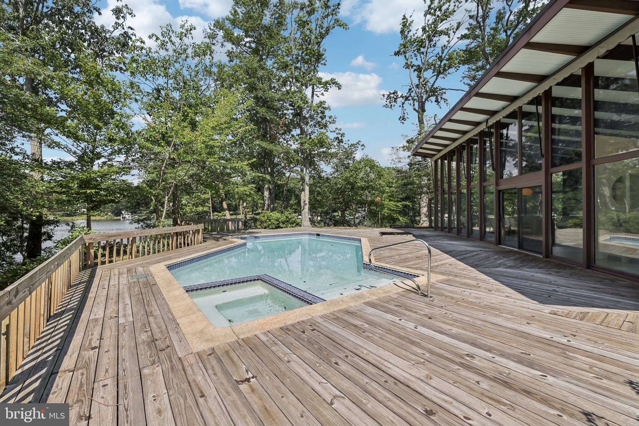 1674 HOMEWOOD LANDING ROAD